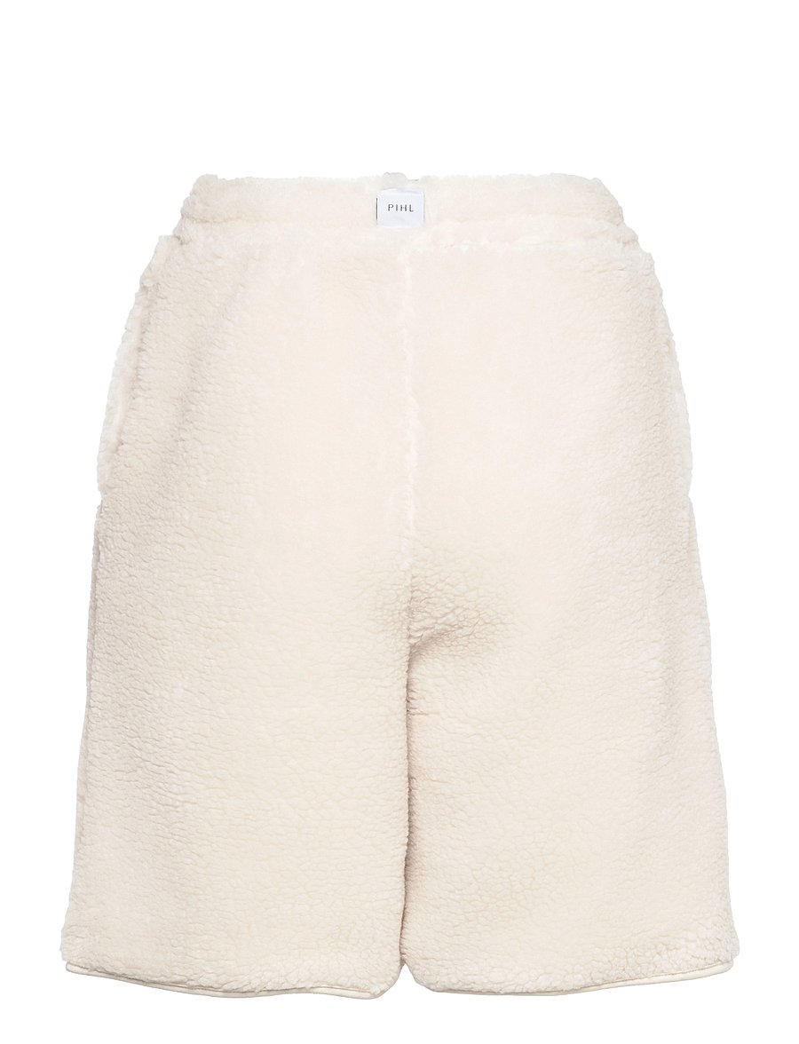 Camilla Pihl - Senja Terry Shorts - casual shorts - cream - 2