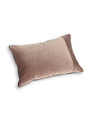 Carolina Gynning - Pillow case Royal beige/grå 40x60 cm - die niedrigsten preise - grey - 1
