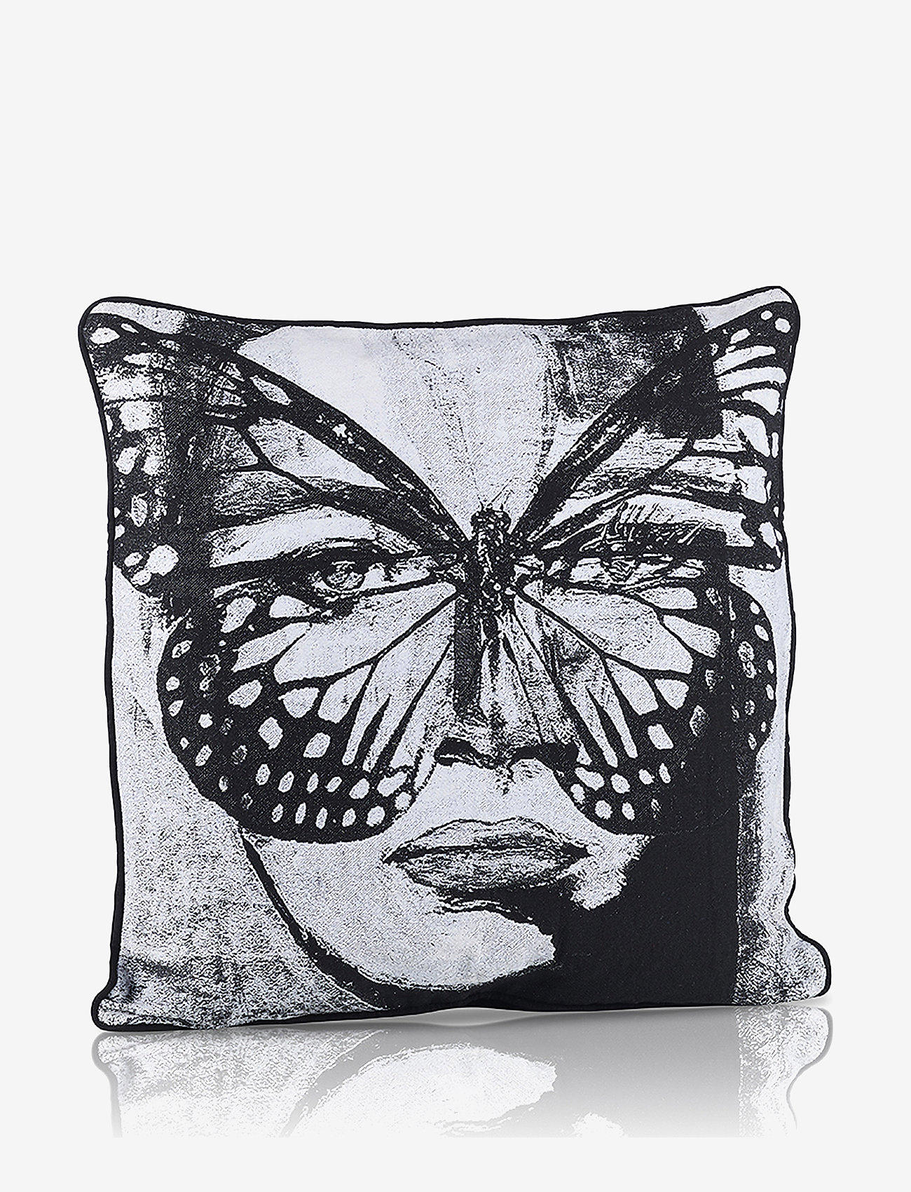 Carolina Gynning - Secret Butterfly -  jacquard cushion - pudebetræk - multi coloured - 0