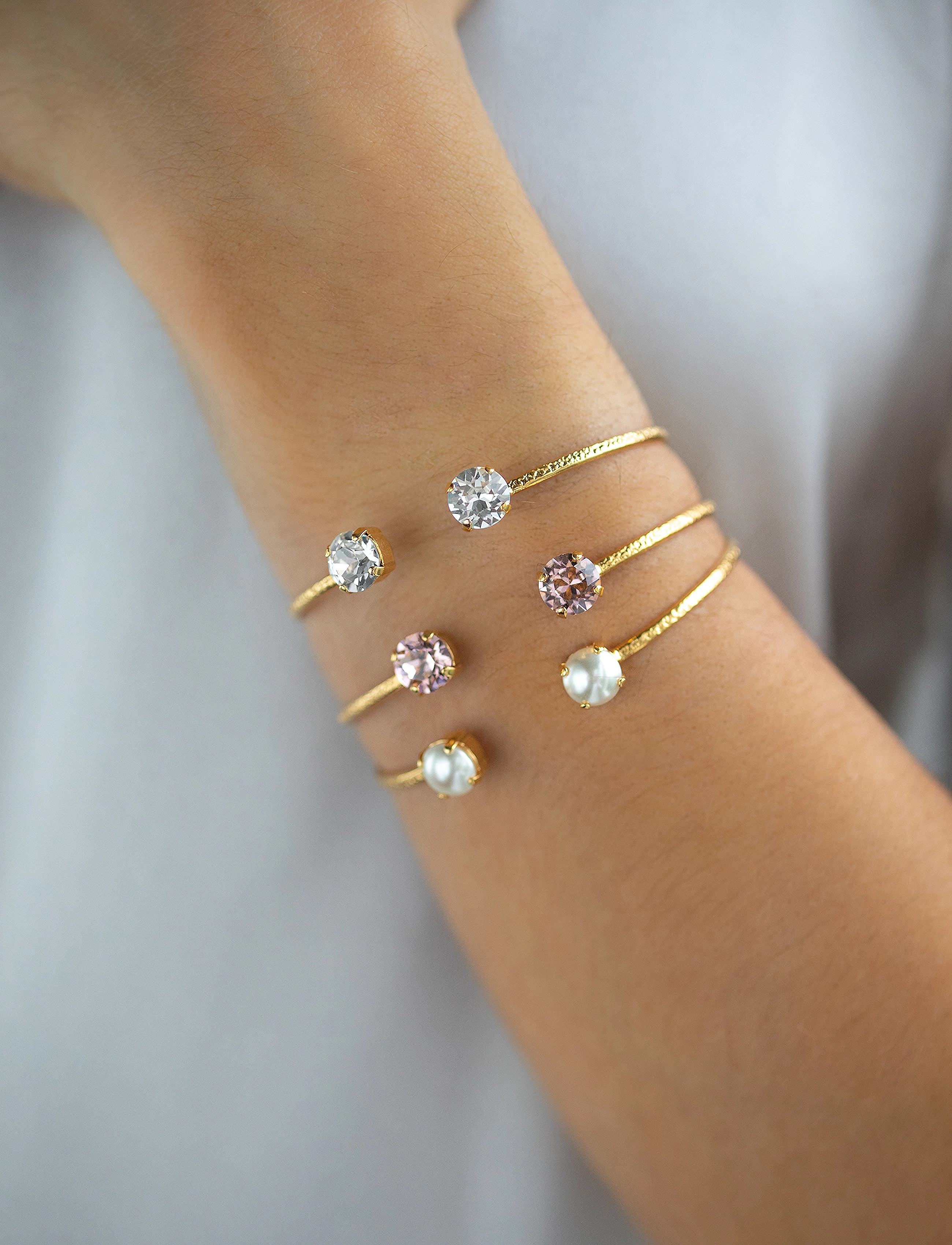 Caroline Svedbom Classic Petite Bracelet Gold, Kvinder, Åben Manchet Perle Armbånd, Guld, Str: ONE SIZE