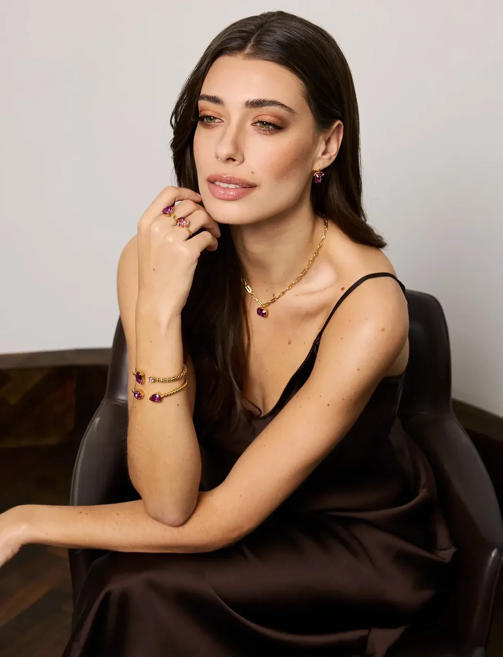 Caroline Svedbom - MINI DROP BRACELET GOLD - bangles - dark rose - 0