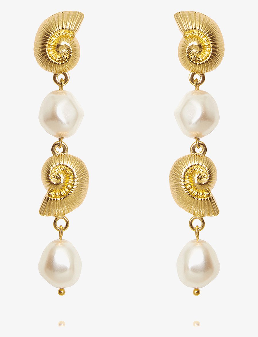 Caroline Svedbom - SHELL PEARL EARRINGS - perlueyrnalokkar - pearl - 0