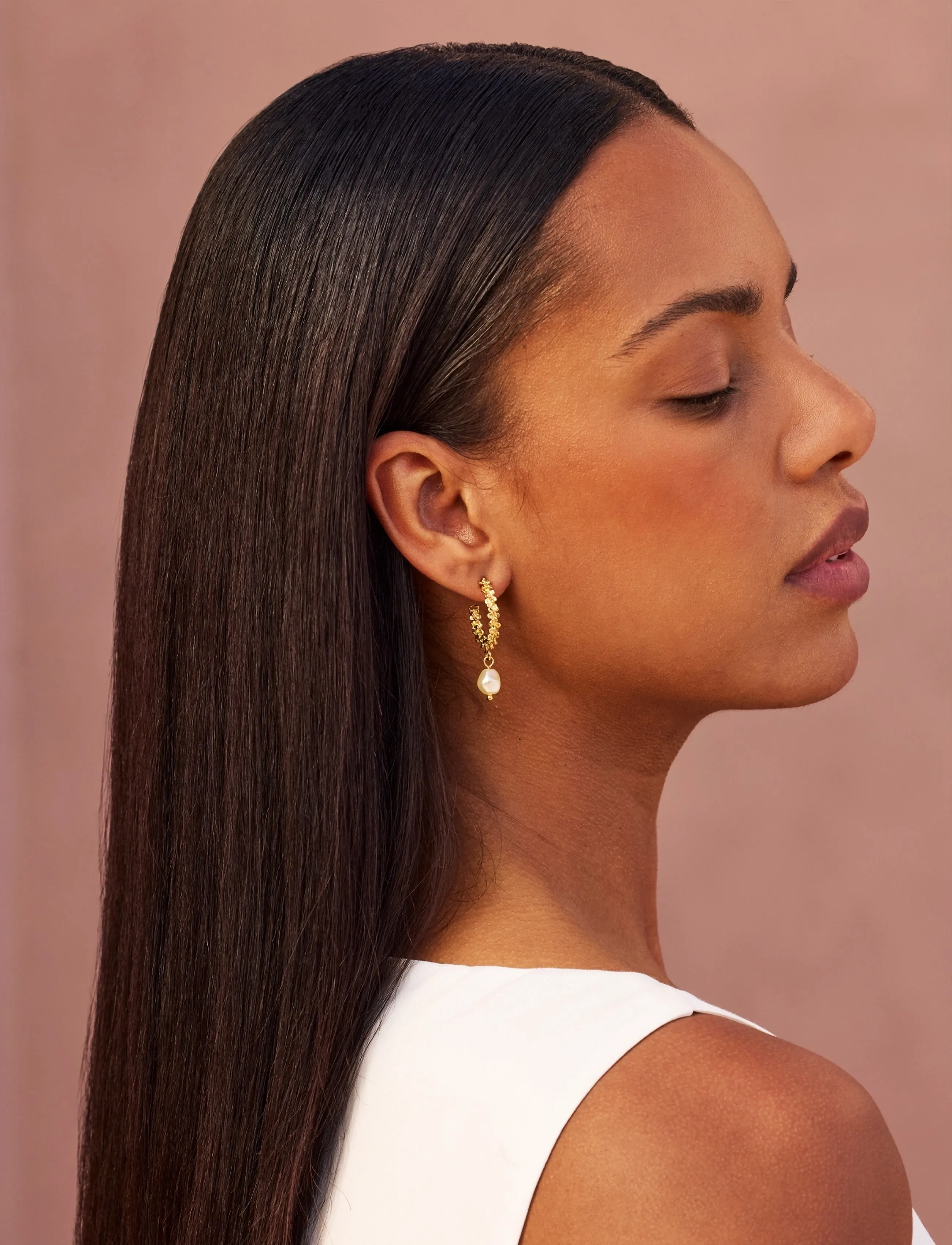 Caroline Svedbom Gemma Pearl Loops Gold, Kvinder, Perle Creol Øreringe, Guld, Str: ONE SIZE
