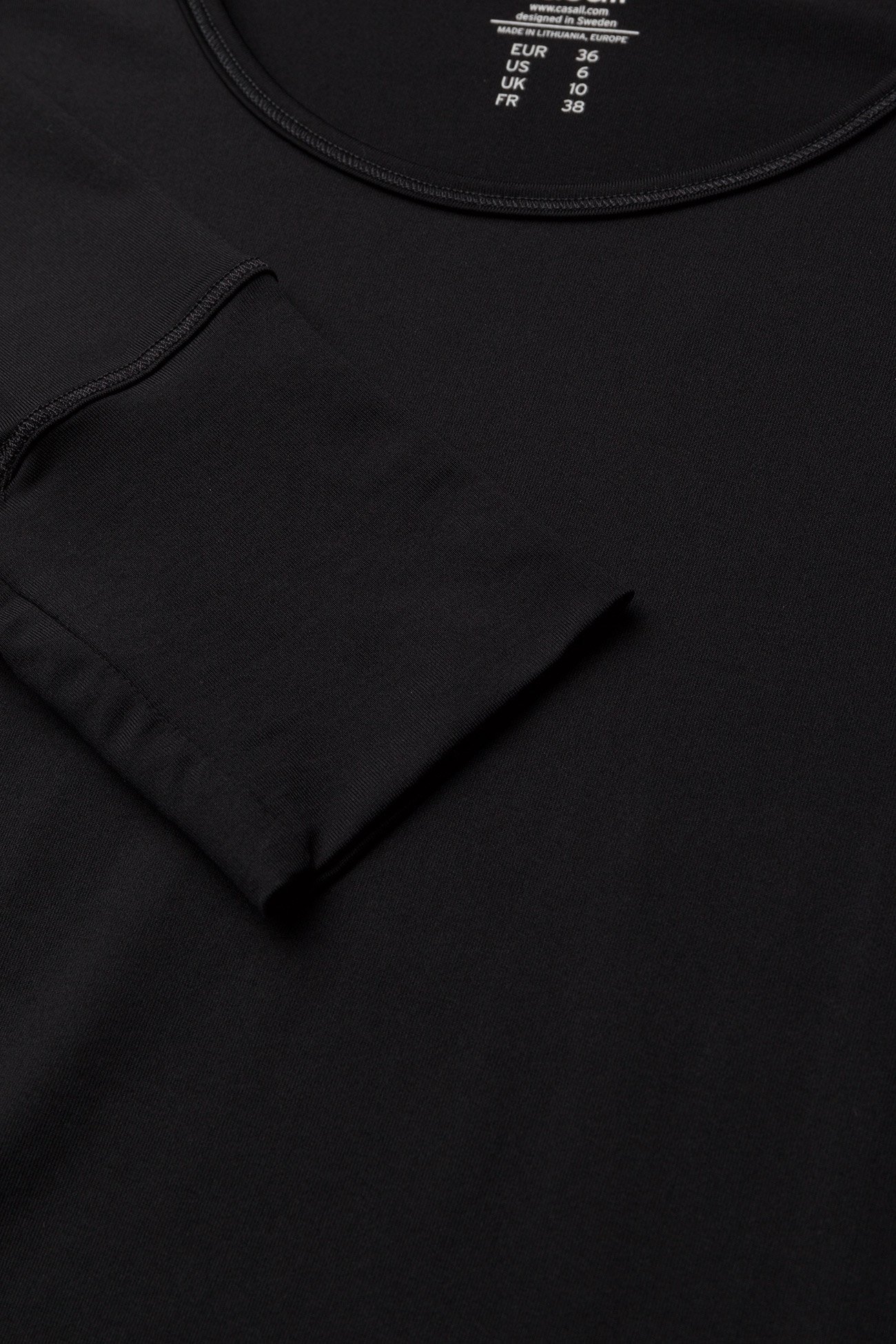 Casall - Essential long sleeve - black - 3