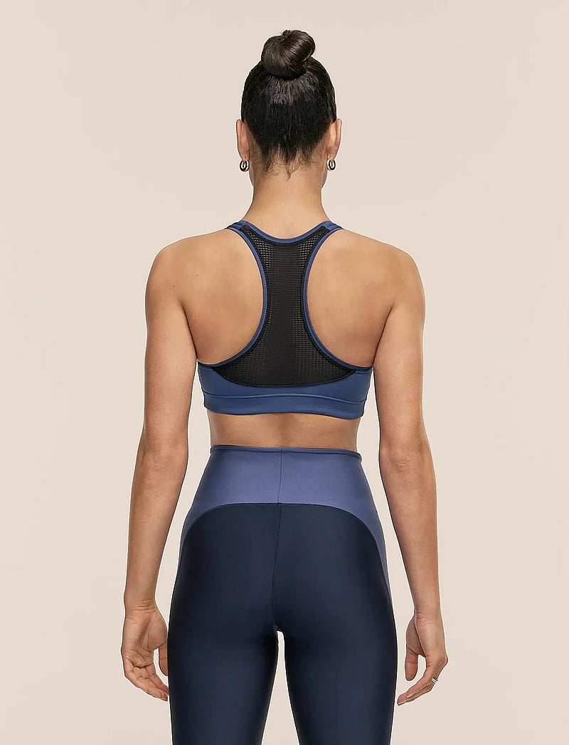 Casall - Iconic Sports Bra - starker halt - blue shadow - 2