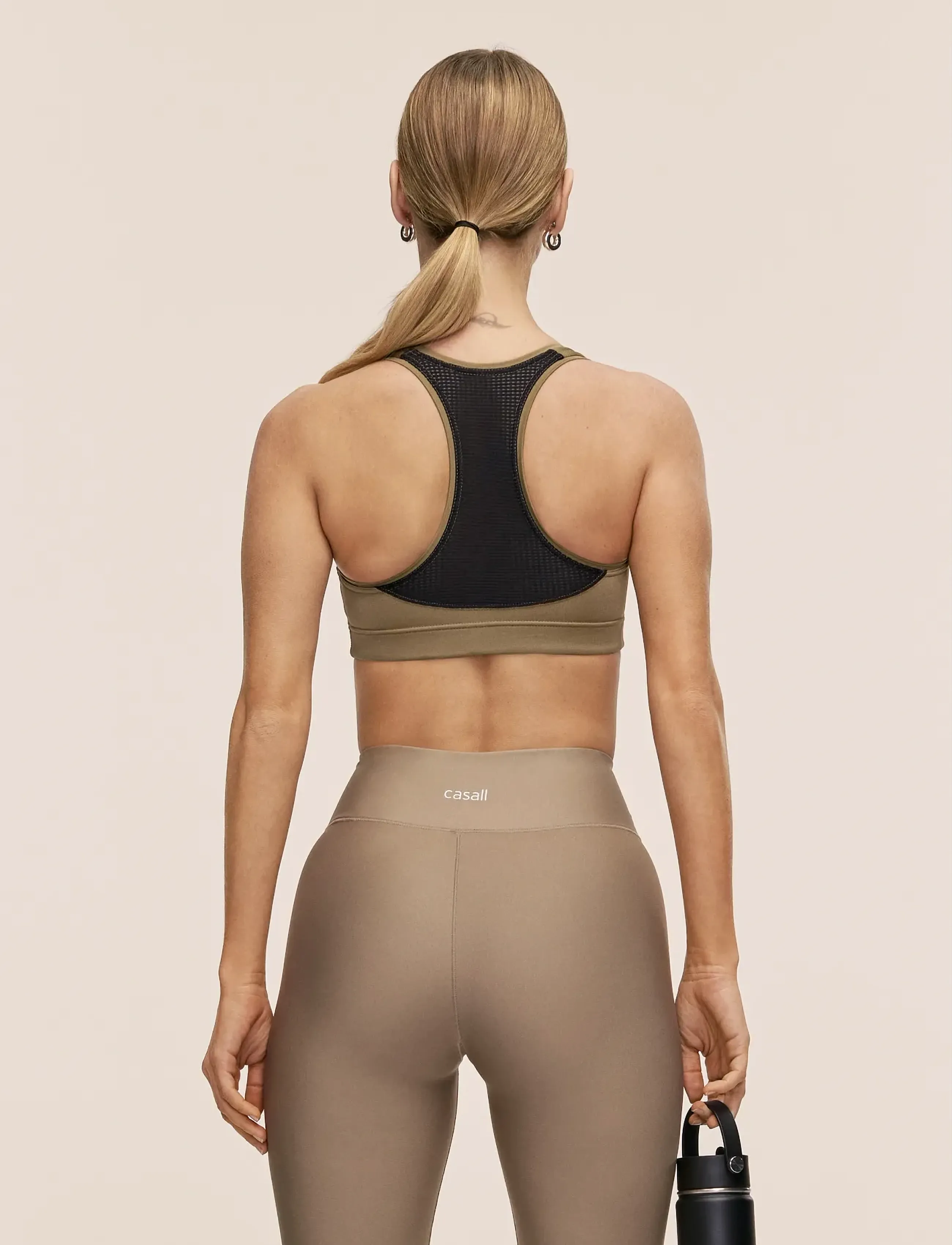 Casall - Iconic Sports Bra - high support - light khaki - 2