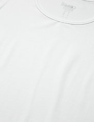 Casall - Essential Mesh Detail Tee - t-skjorter - white - 5