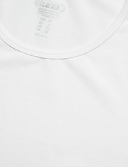 Casall - Essential Mesh Detail Tee - t-skjorter - white - 6