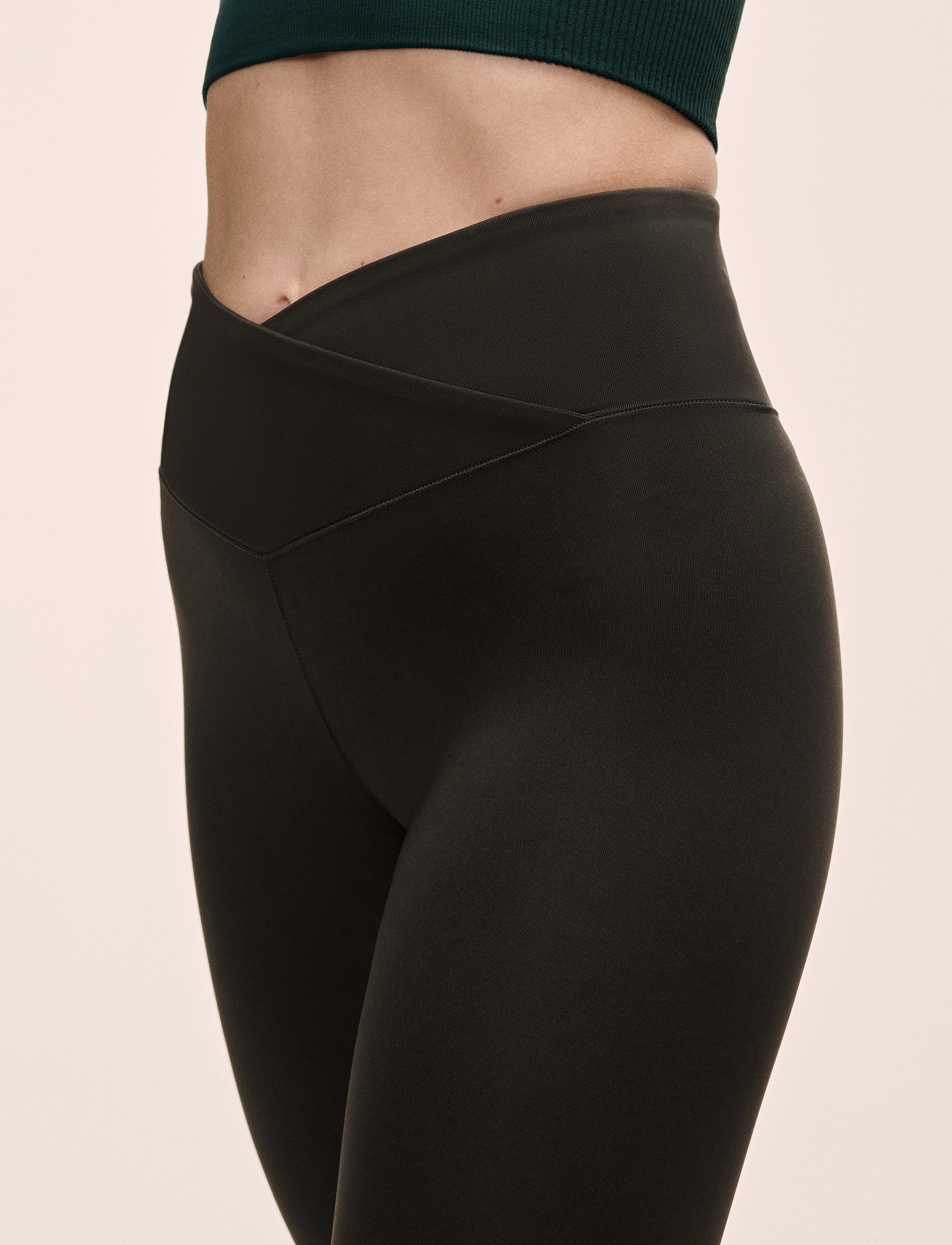 Casall - Overlap High Waist Tights - trainingstights - black - 4