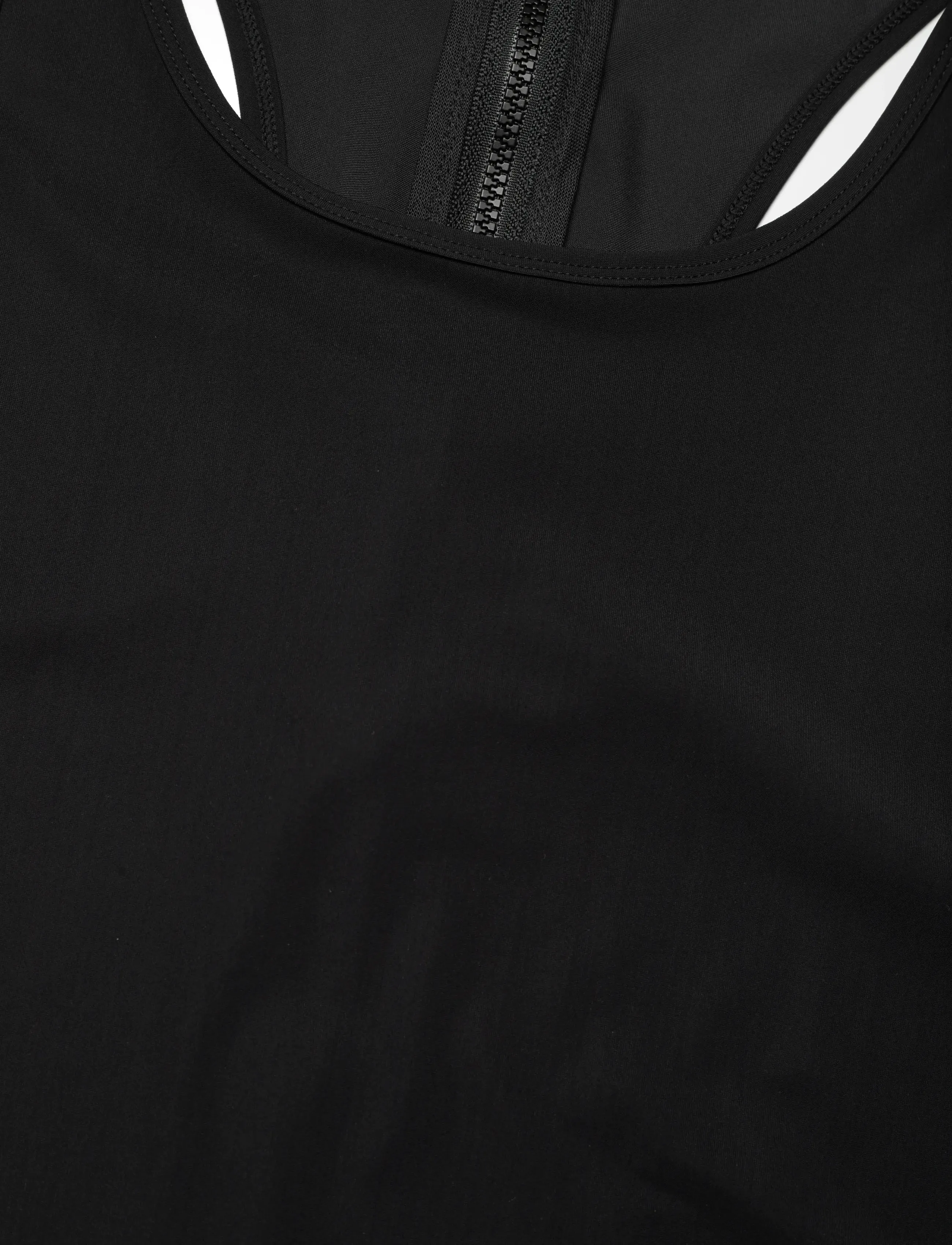 Casall - Weekend Jumpsuit Racerback - pükskostüümid ja bodid - black - 2
