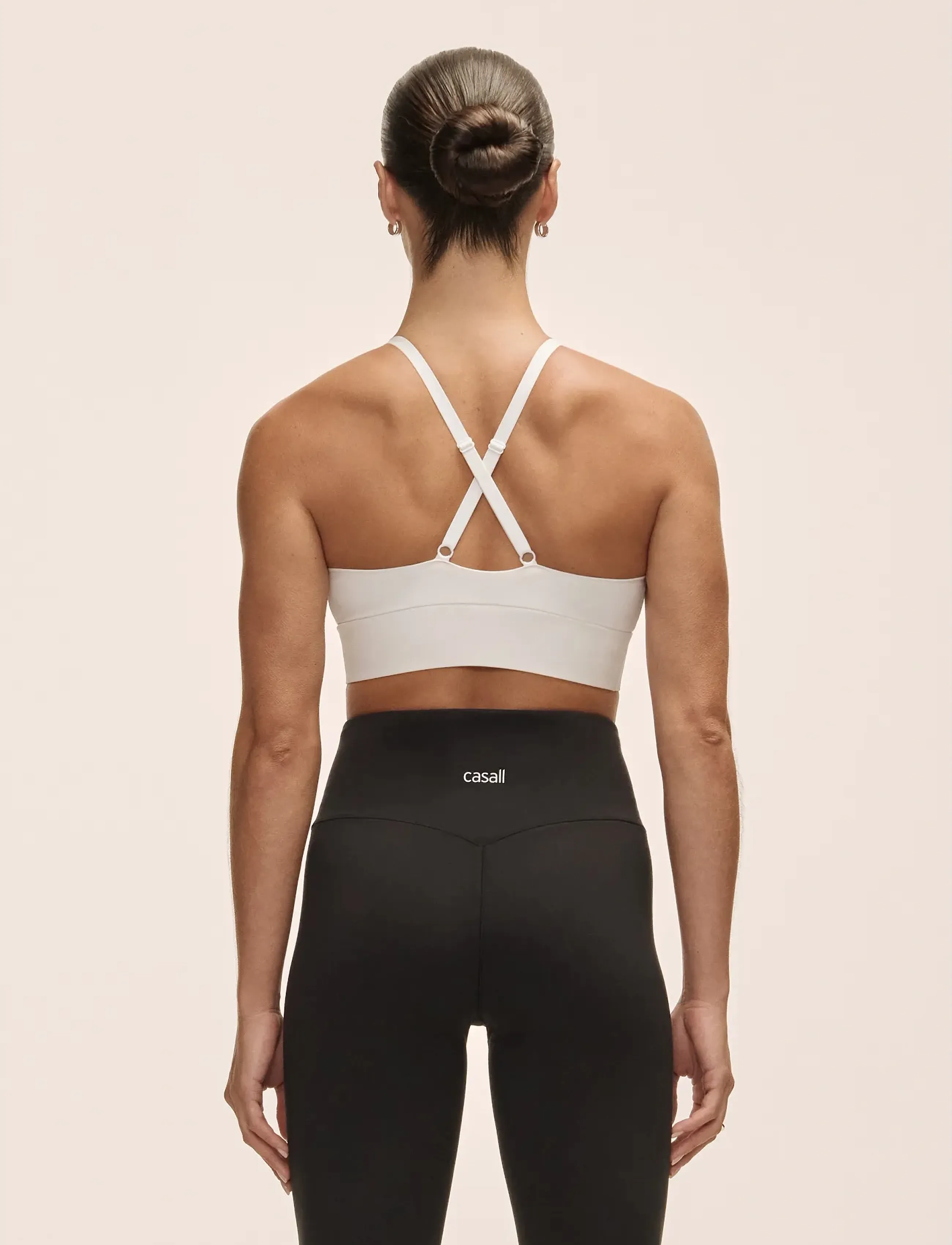 Casall - Wrap Sports Bra - mittlerer halt - white - 2