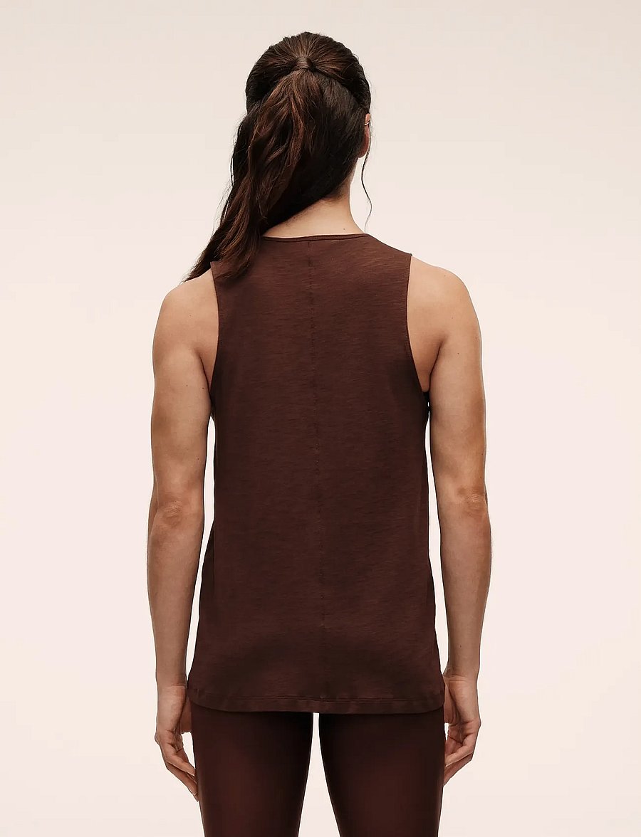 Casall - Soft Texture Tank - tank tops - dark brown - 2