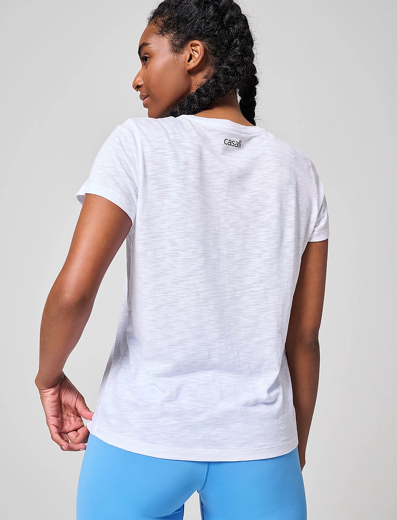 Casall - Soft Texture Tee - t-shirts - white - 3