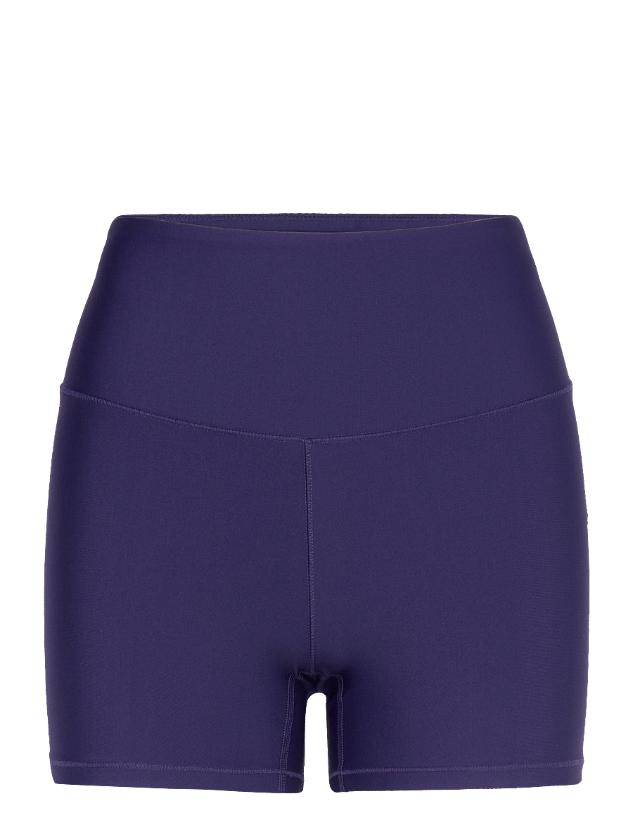 Casall - Ultra High Waist Hot Pant - 1/2 länge - purple eclipse - 1