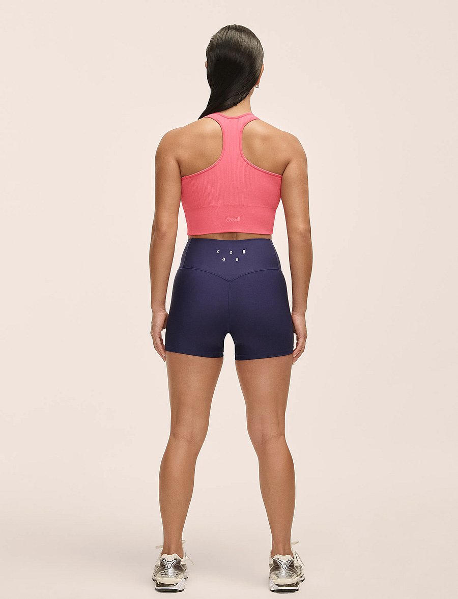 Casall - Ultra High Waist Hot Pant - 1/2 länge - purple eclipse - 3