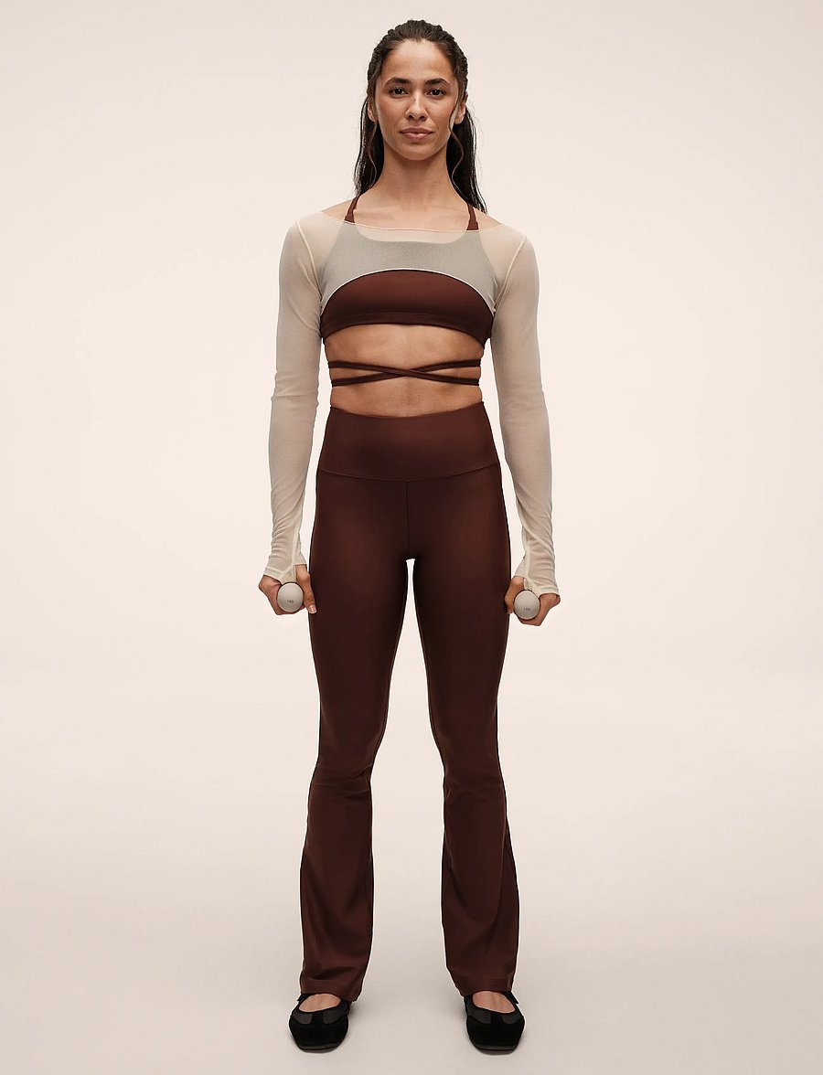 Casall - Flare High Waist Pant - visas ilgis - dark brown - 2
