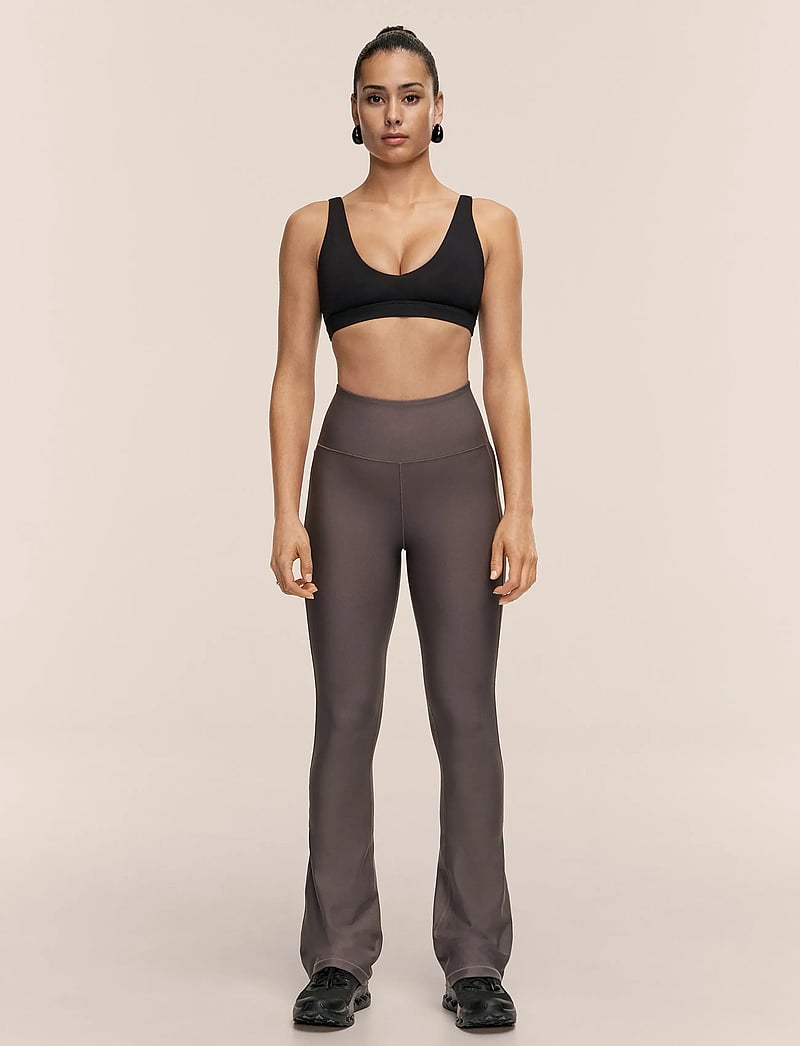 Casall - Flare High Waist Pant - treeningpüksid - dk grey - 0