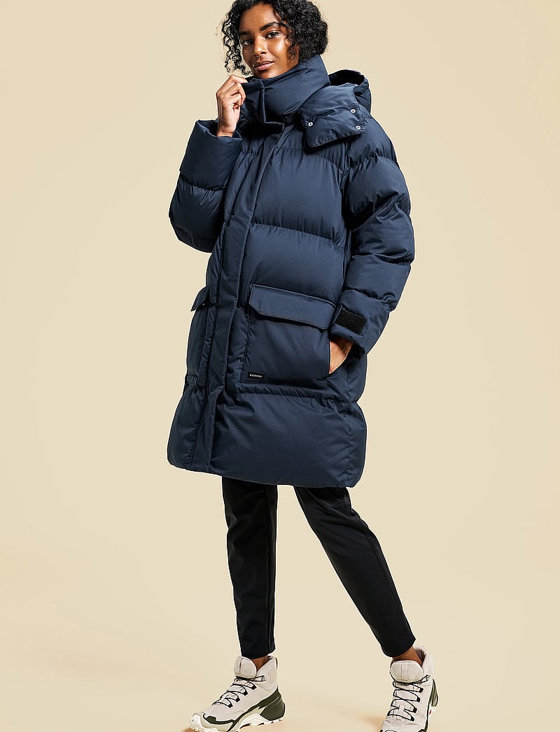 Casall - Wear Forever Puffer Coat - dunjakker - core blue - 0