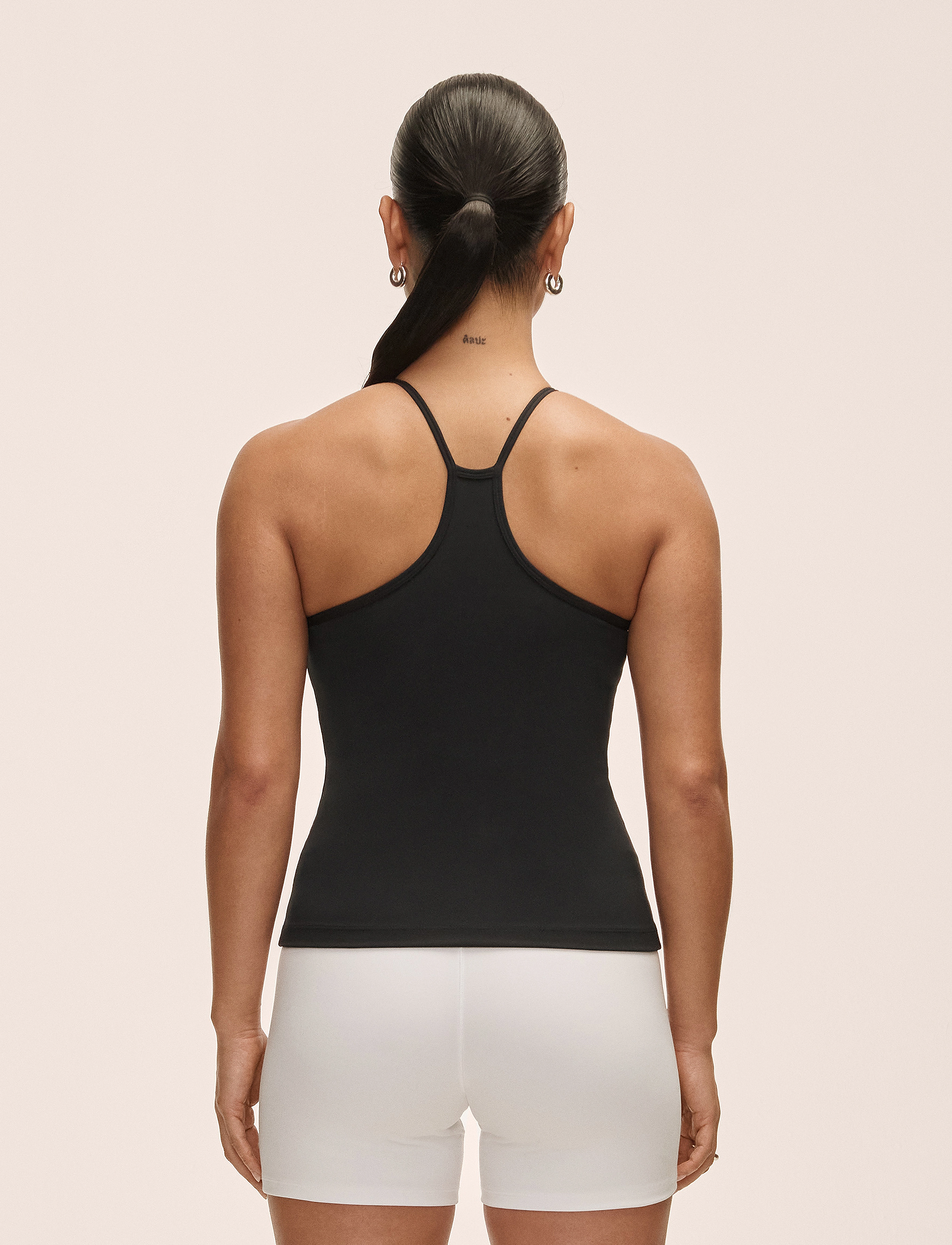 Casall - Built-In-Bra Halterneck Tank - tank tops - black - 3