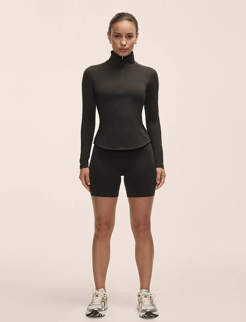 Casall - Serene Half Zip Long Sleeve - overdele - black - 4