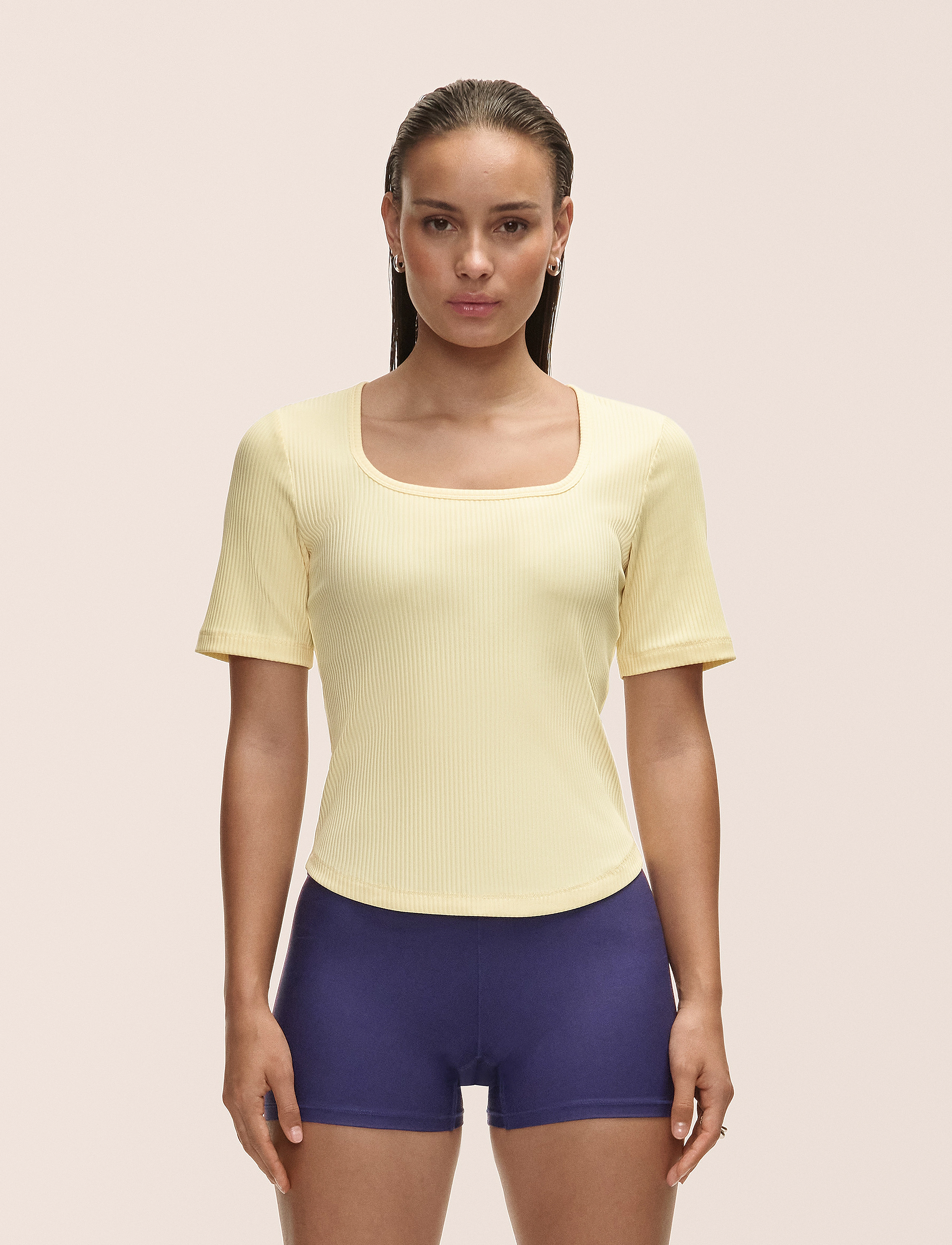 Scoop Rib Tee