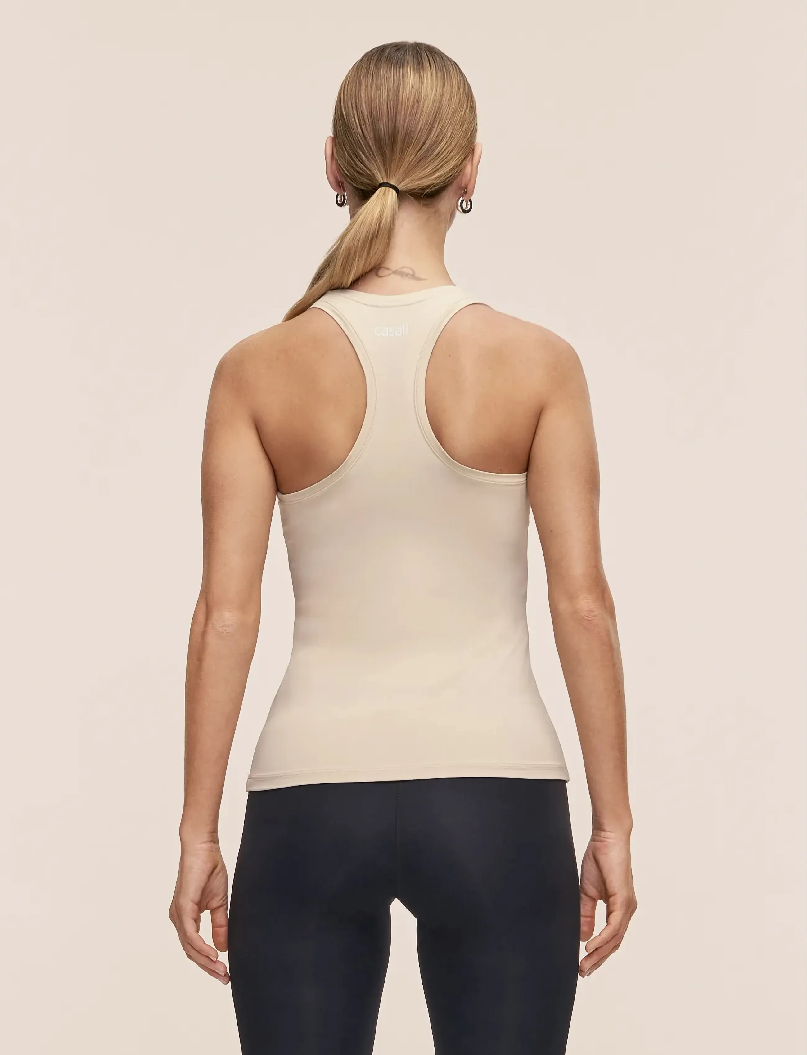 Casall - Essential Racerback Tank - linnen - ecru - 2