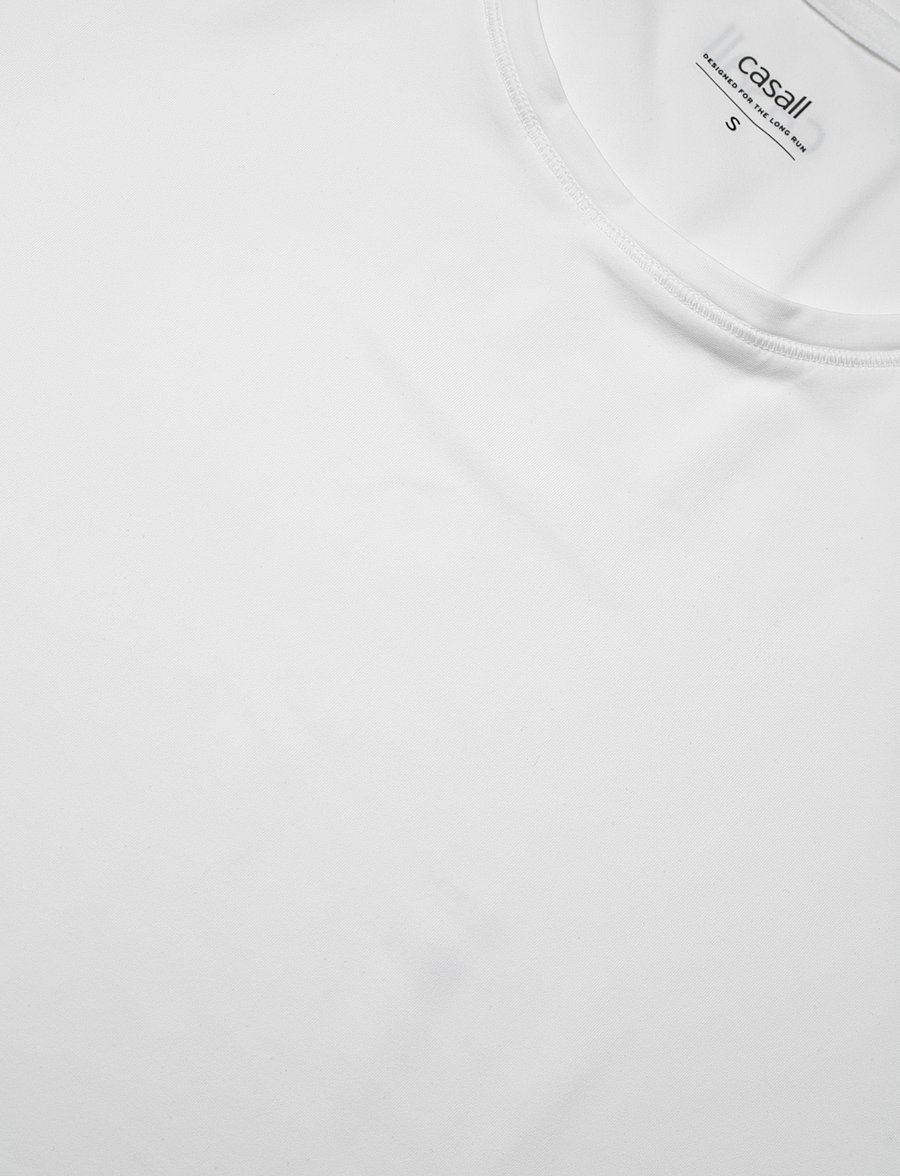 Casall - Essential Tee - t-shirts - white - 4