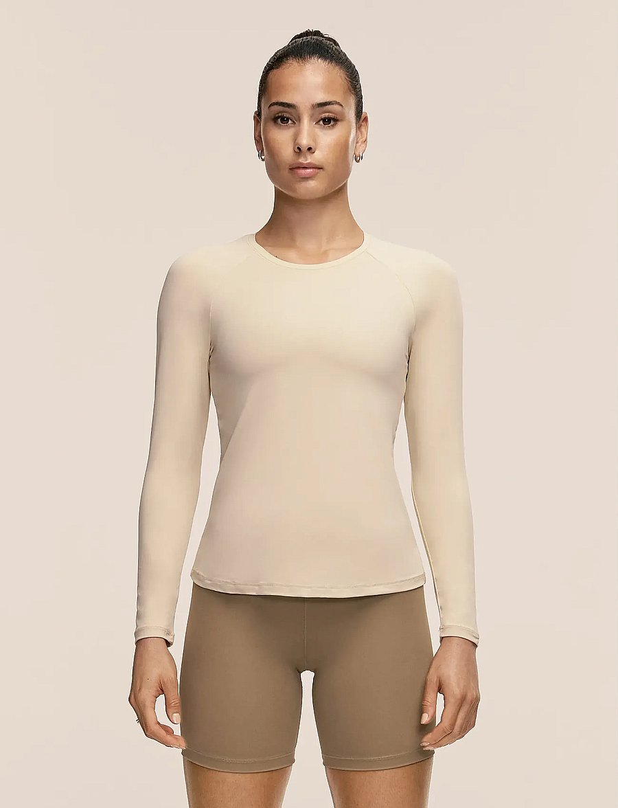 Casall - Essential Long Sleeve - longsleeved tops - ecru - 0