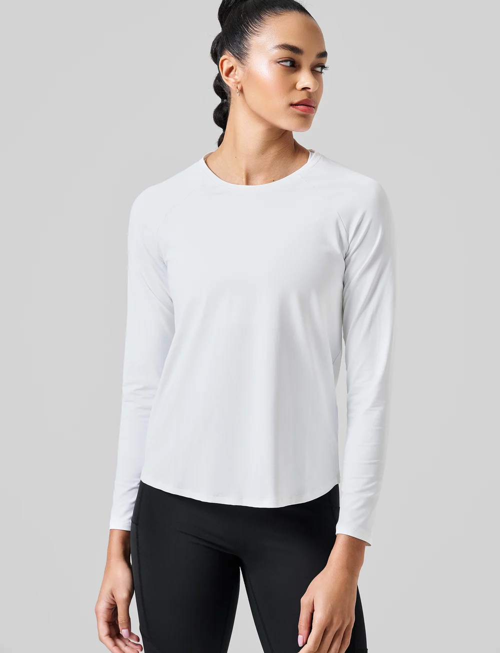 Casall - Essential Long Sleeve - longsleeved tops - white - 0