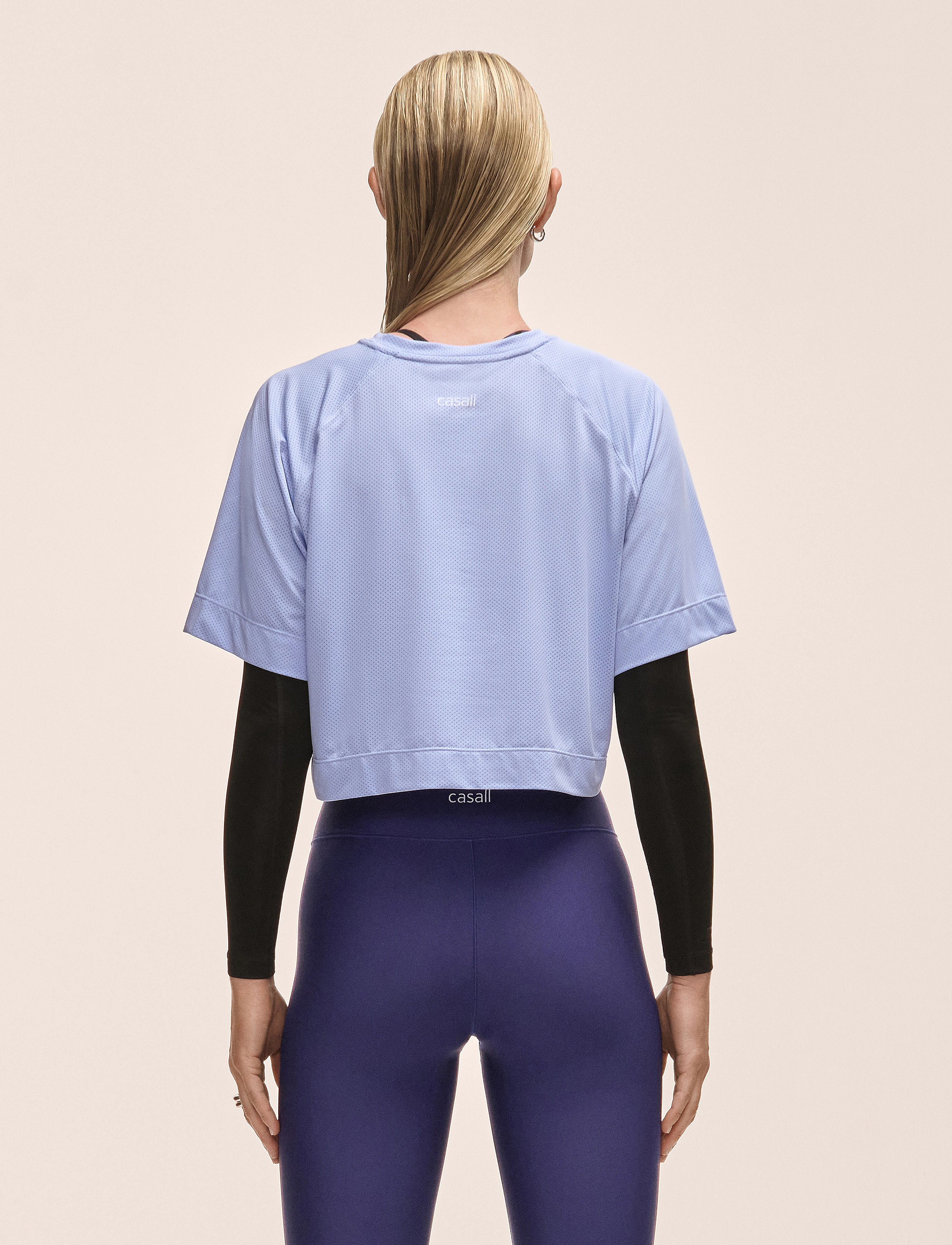 Casall - Laser Mesh Crop Tee - blueberry mist - 3