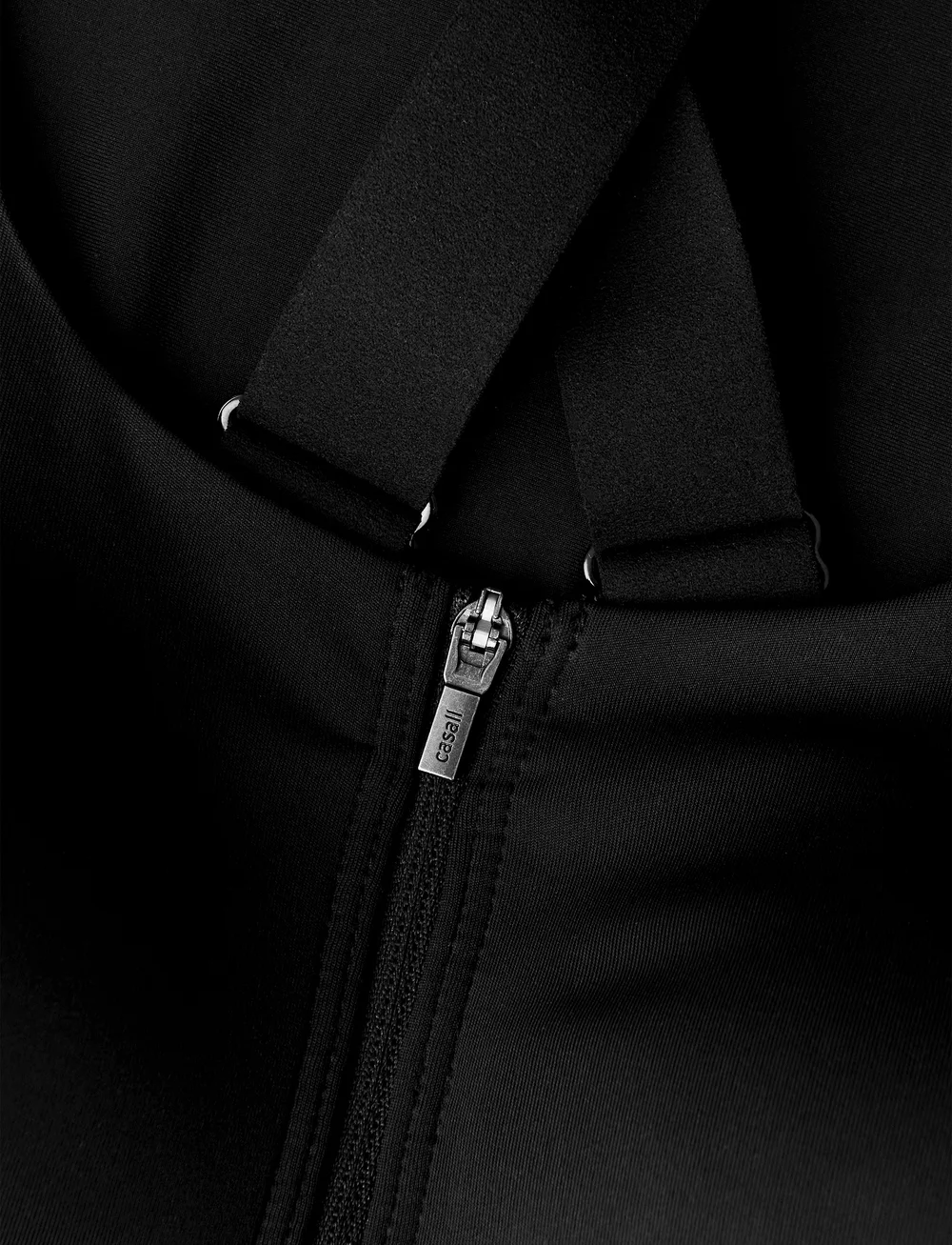 Casall - Impact Zip Sports Bra - high - black - 4