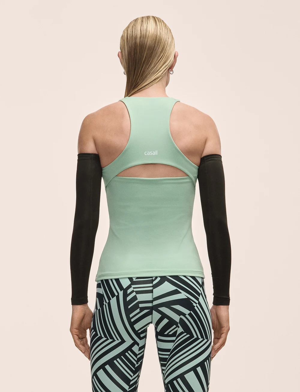 Casall - Soft Touch Bra Tank - tanktops - statue green - 3