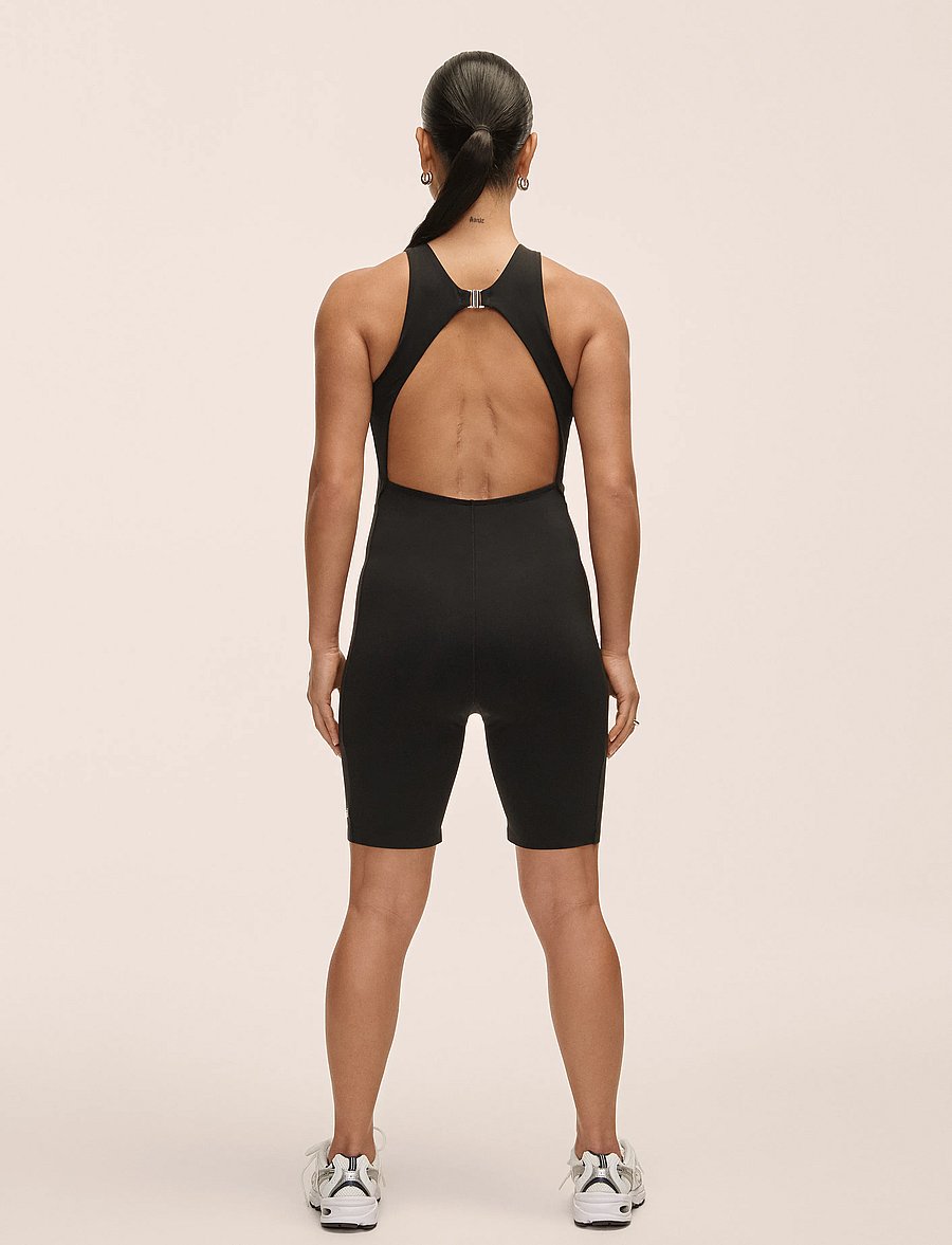 Casall - Aligned Open back Bodysuit - jumpsuits & bodies - black - 3