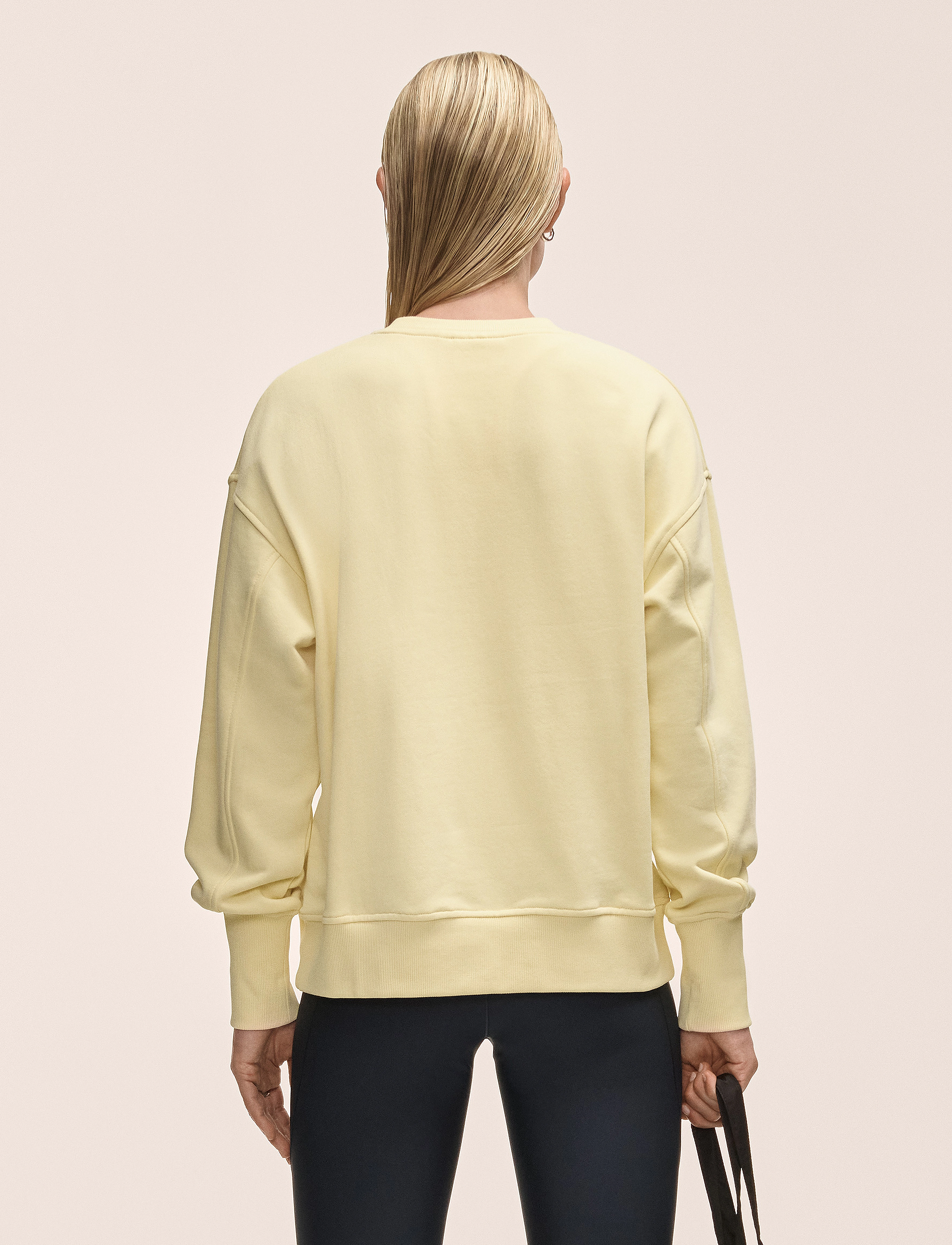 Casall - Terry Spring Graphic Crew - yellow steam - 3