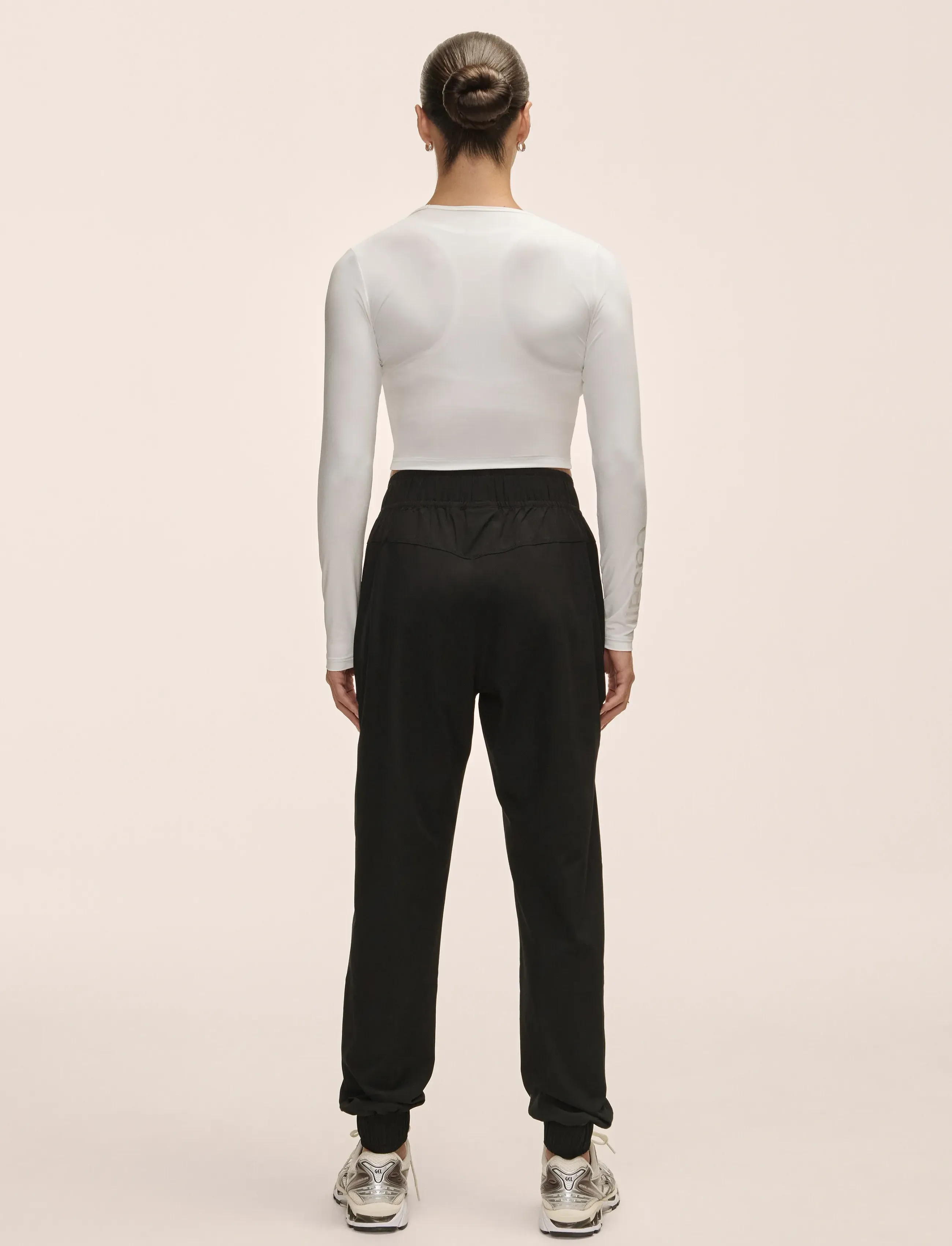 Casall - Everywhere Woven Pant - spodnie treningowe - black - 2