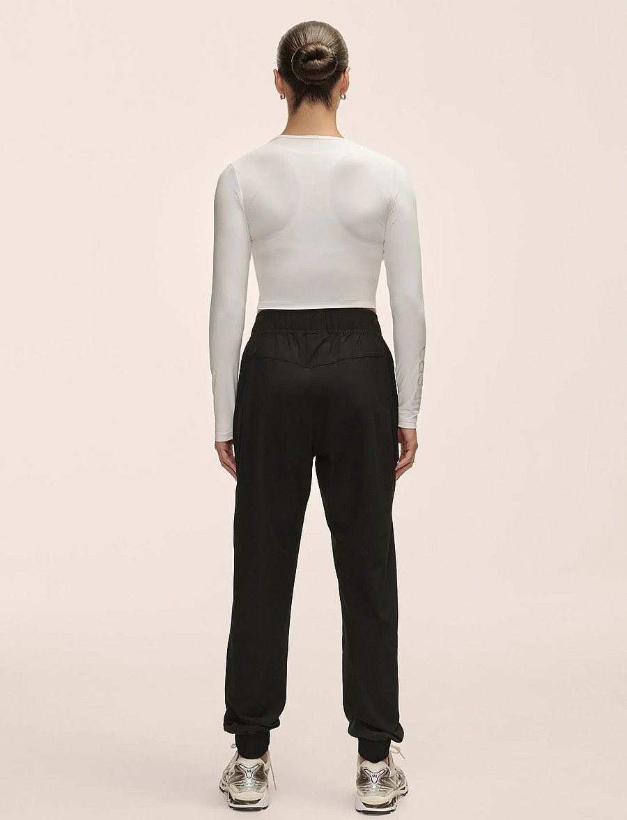Casall - Everywhere Woven Pant - spodnie treningowe - black - 2