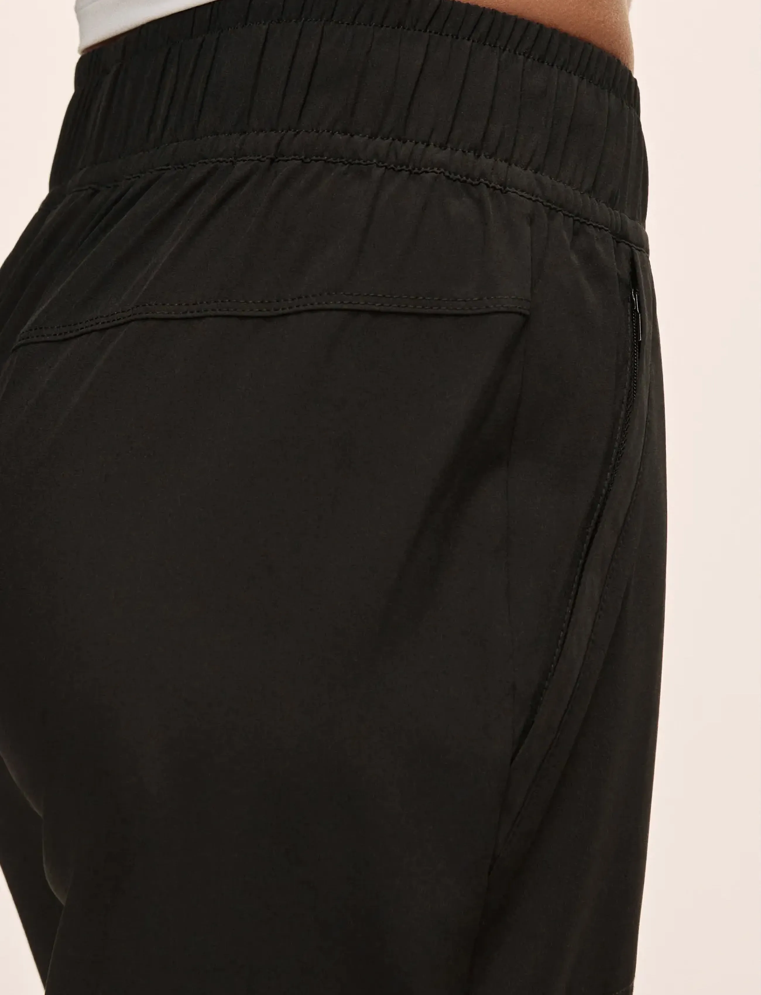 Casall - Everywhere Woven Pant - spodnie treningowe - black - 3