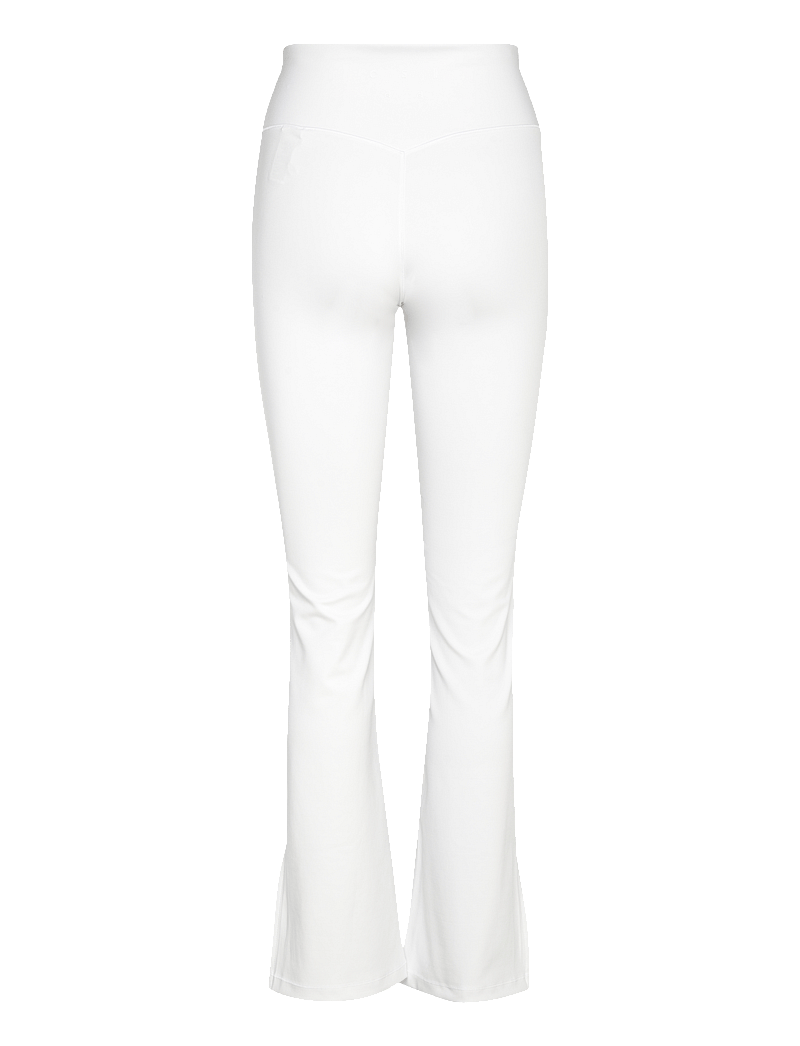 Casall - Grace Flare Slit Pant - treeningretuusid - white - 2
