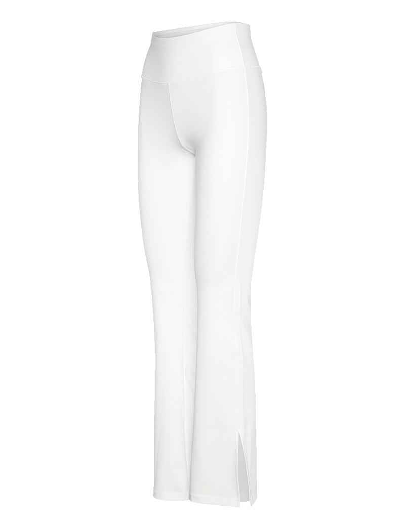Casall - Grace Flare Slit Pant - treeningretuusid - white - 3