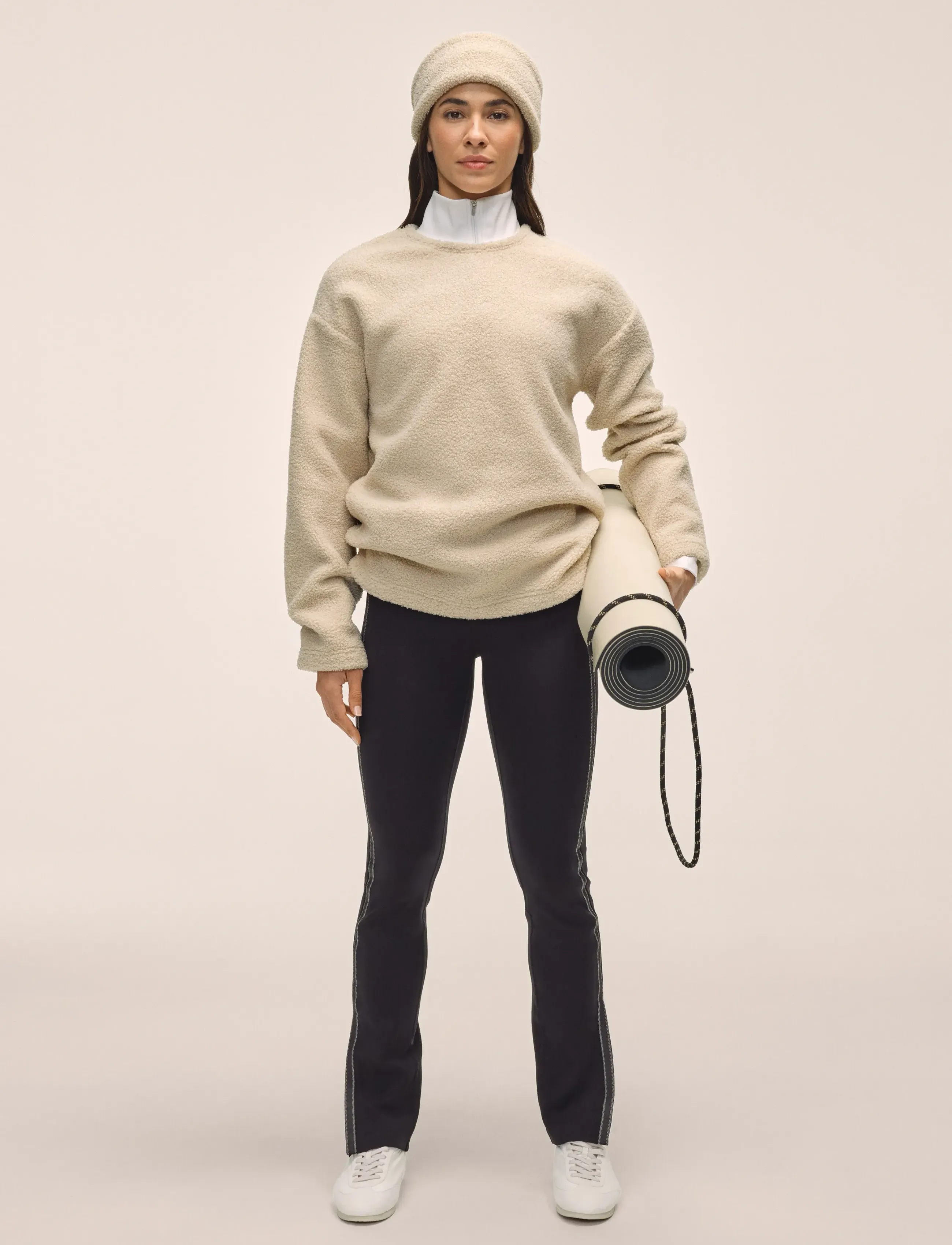 Casall - Sherpa Long Sleeve Crew - tøj - ecru - 4