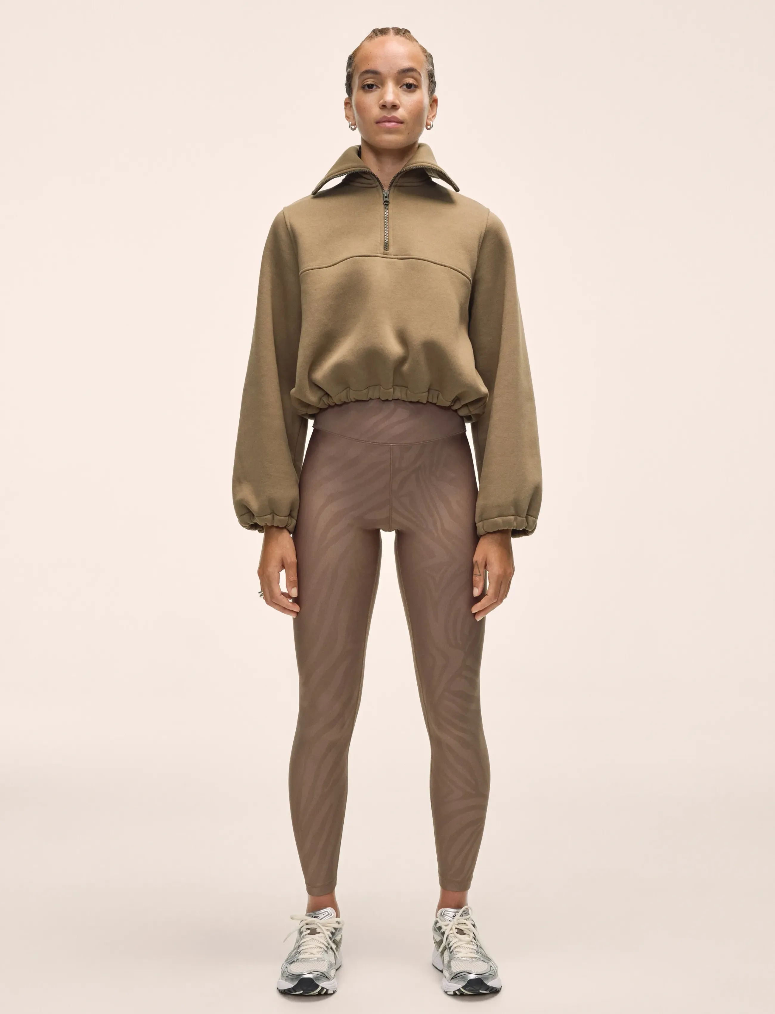 Casall - Easy Half Zip Sweater - mid layer jackets - khaki - 5