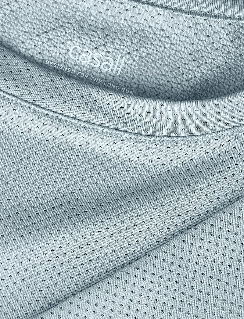 Casall - Laser Mesh Flow Tank - tank tops - aqua glow - 4