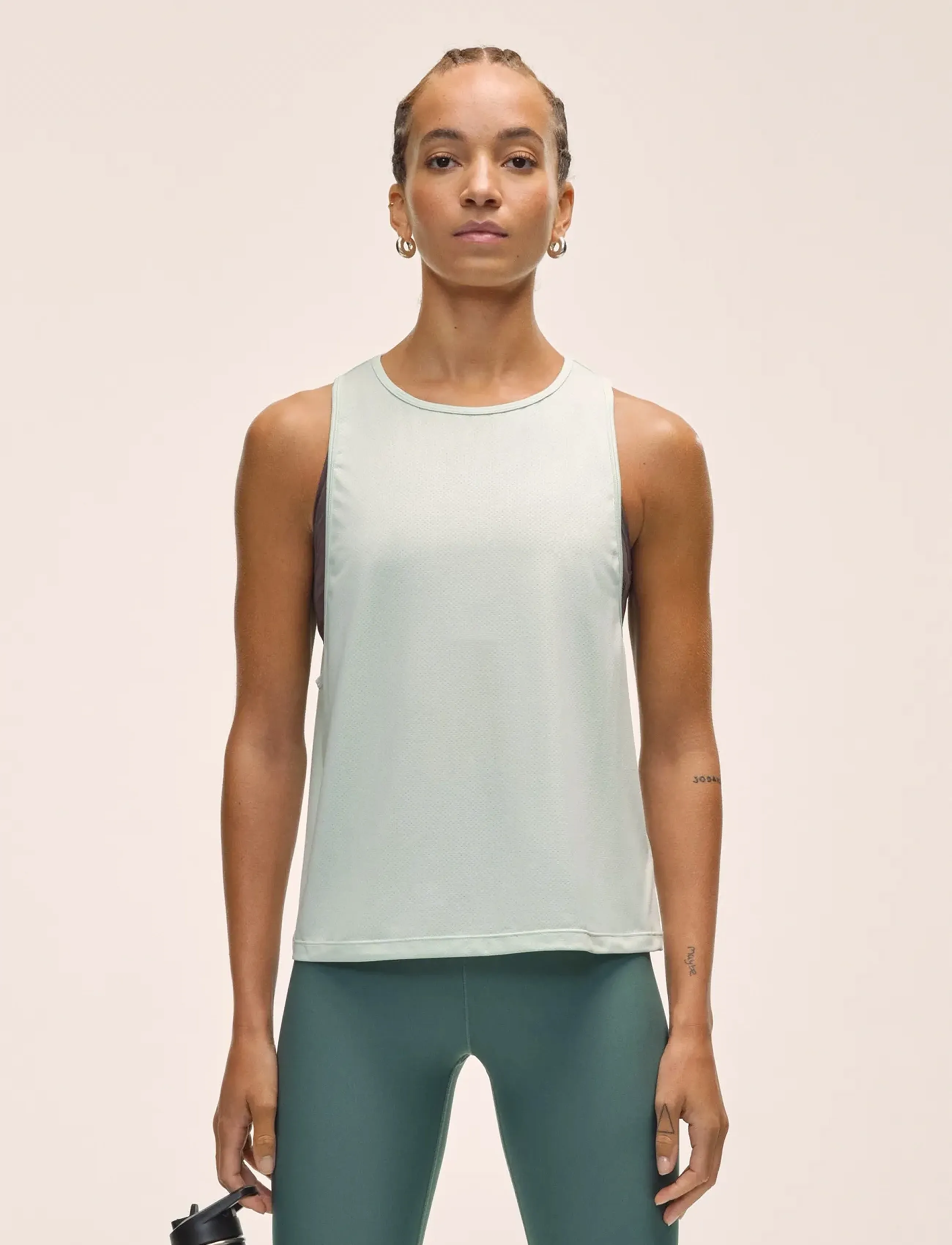Casall Laser Mesh Flow Tank, XL, Green, Sports Overdele & T-shirts > Sport Tank Overdele, Dame