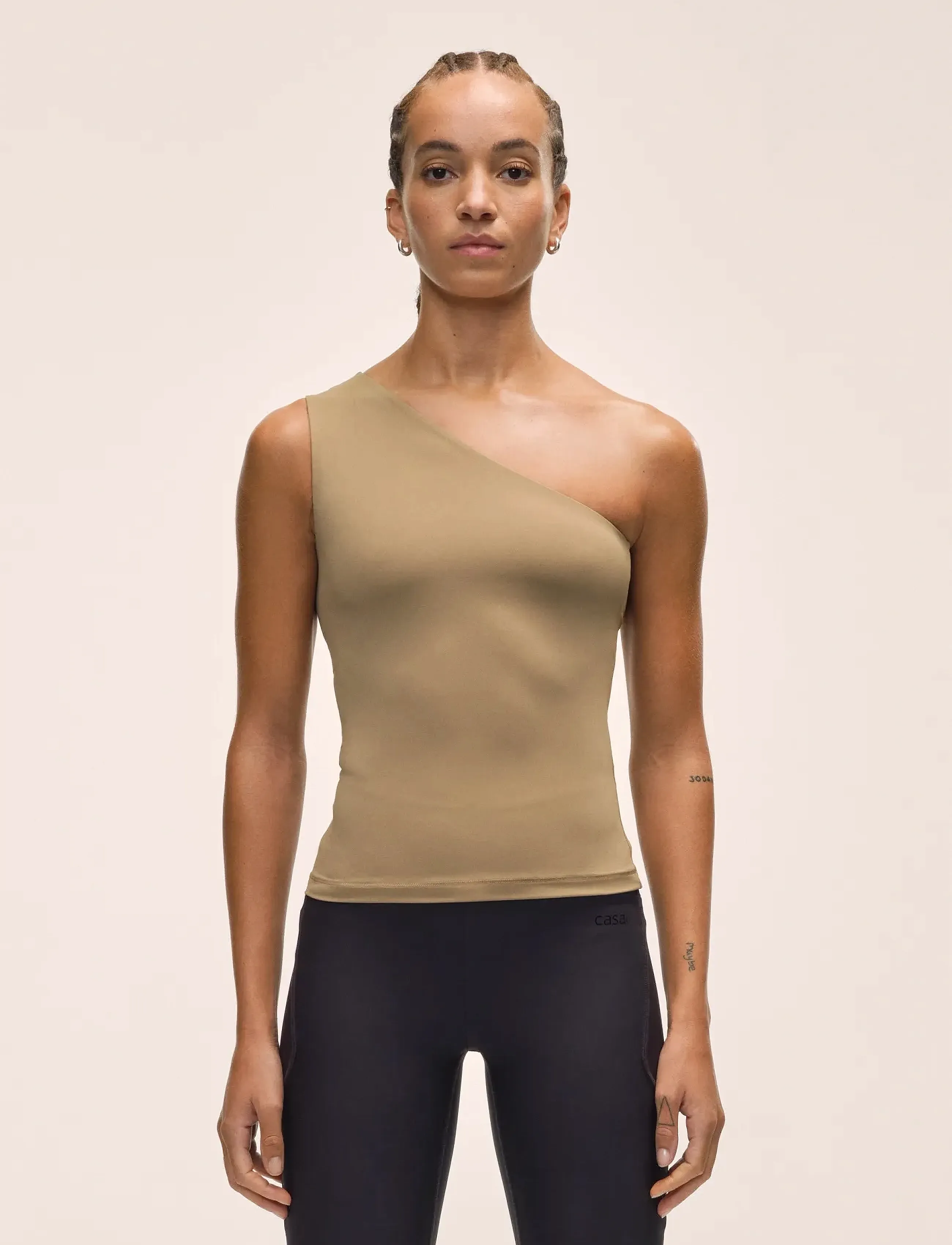 Casall One Shoulder Bra Tank, Kvinder, En Skulder BH Tanktop, Brun, Str: XS
