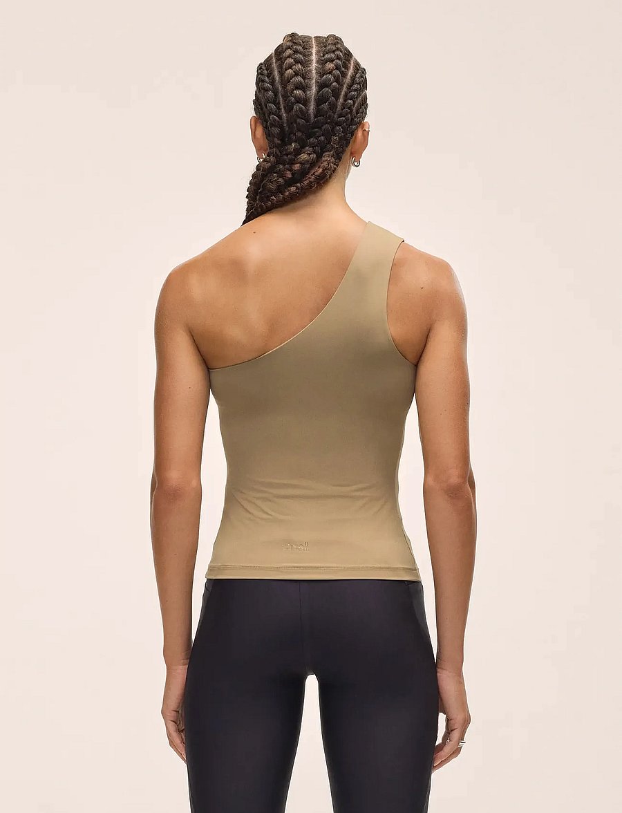 Casall - One Shoulder Bra Tank - treenitopit - light khaki - 3