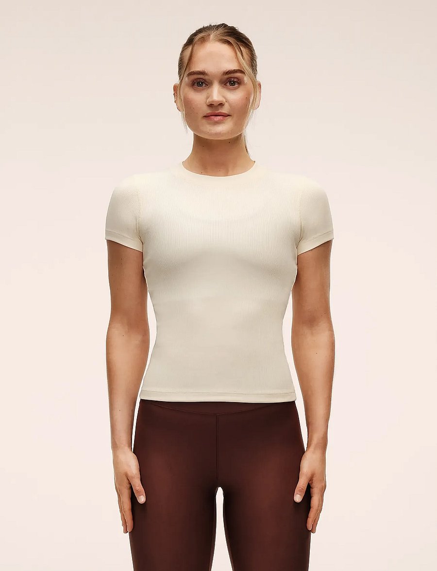 Casall - Defined Rib Tee - t-shirts - cream - 0