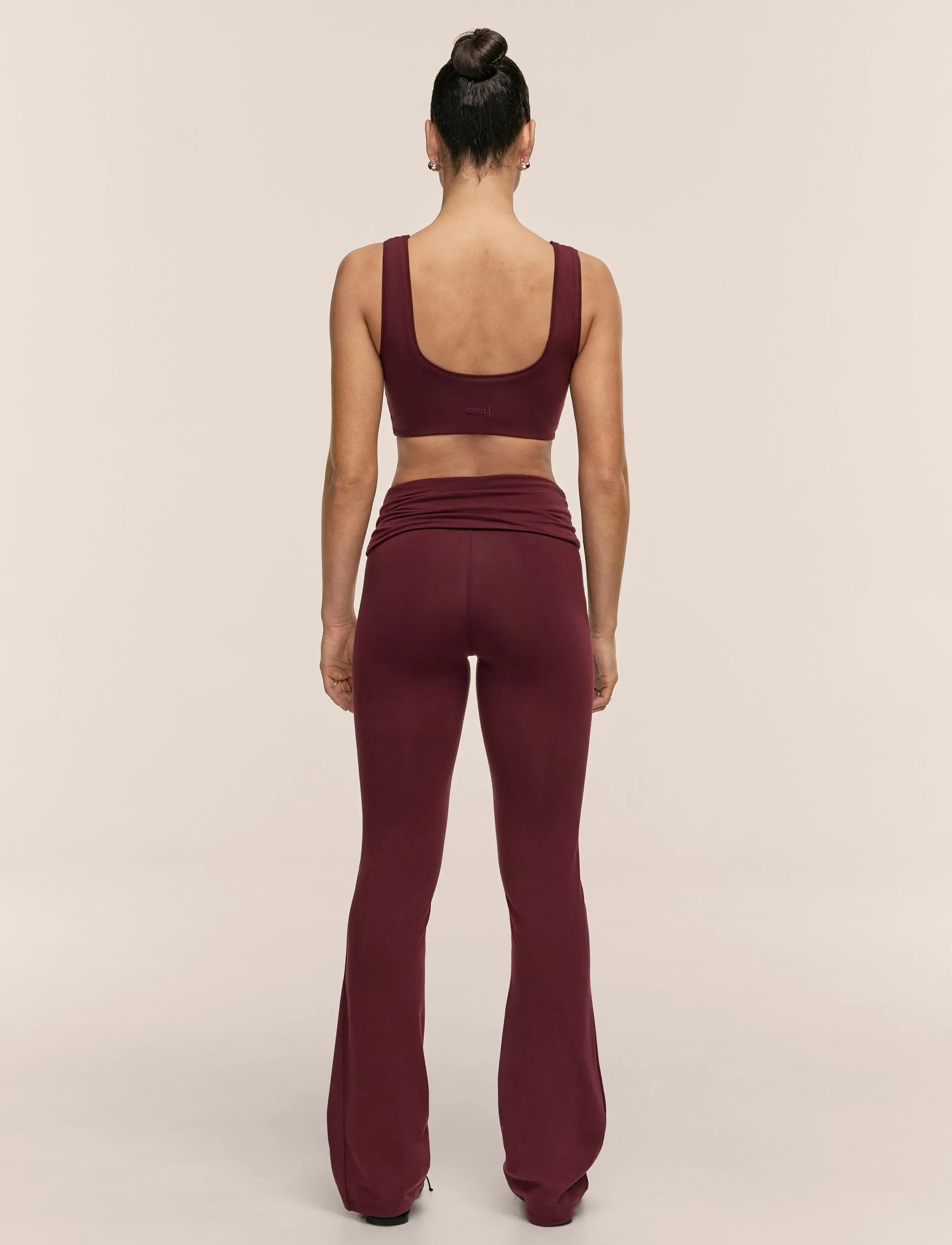 Casall - Sublime Folded Flare Pants - trainingshosen - cherry moon - 2