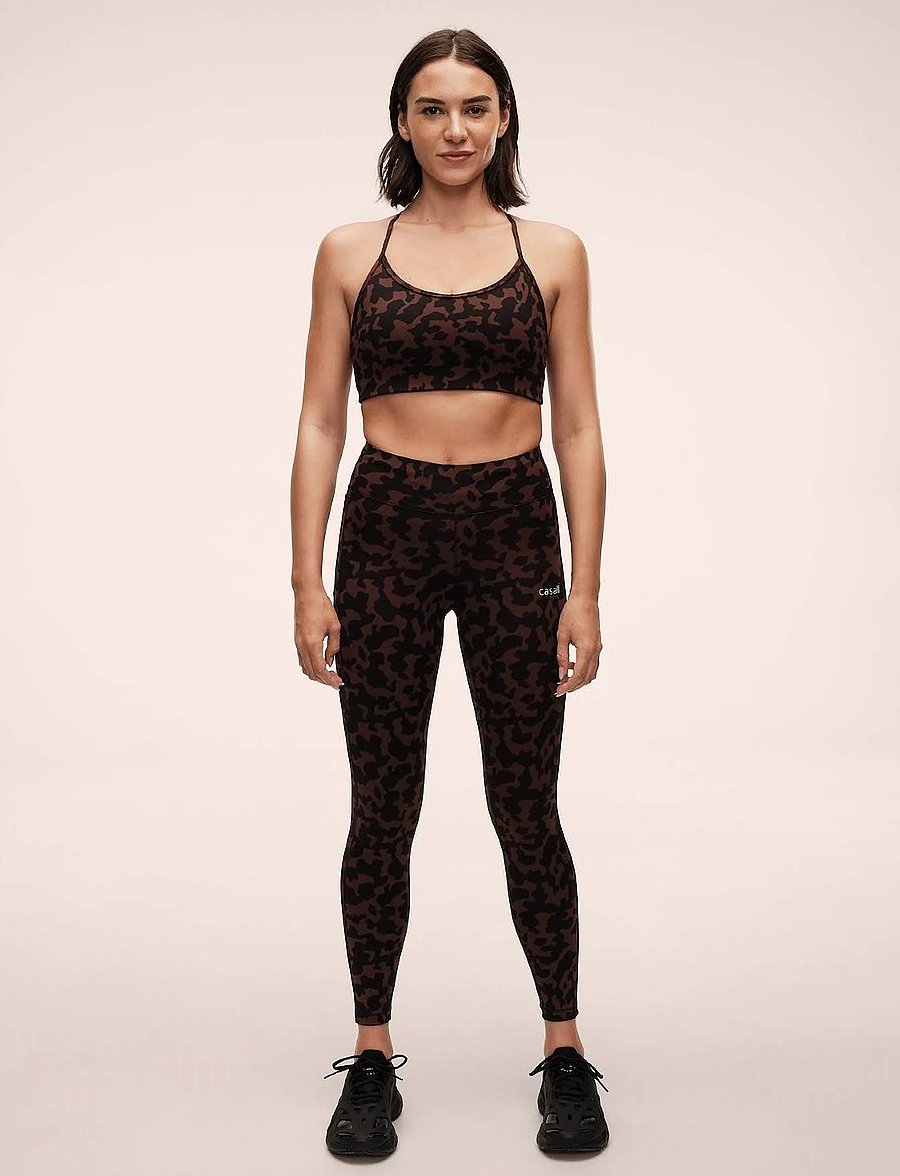 Casall - Sleek Strappy Sports Bra Printed - sport bh:ar - turtoise brown - 0