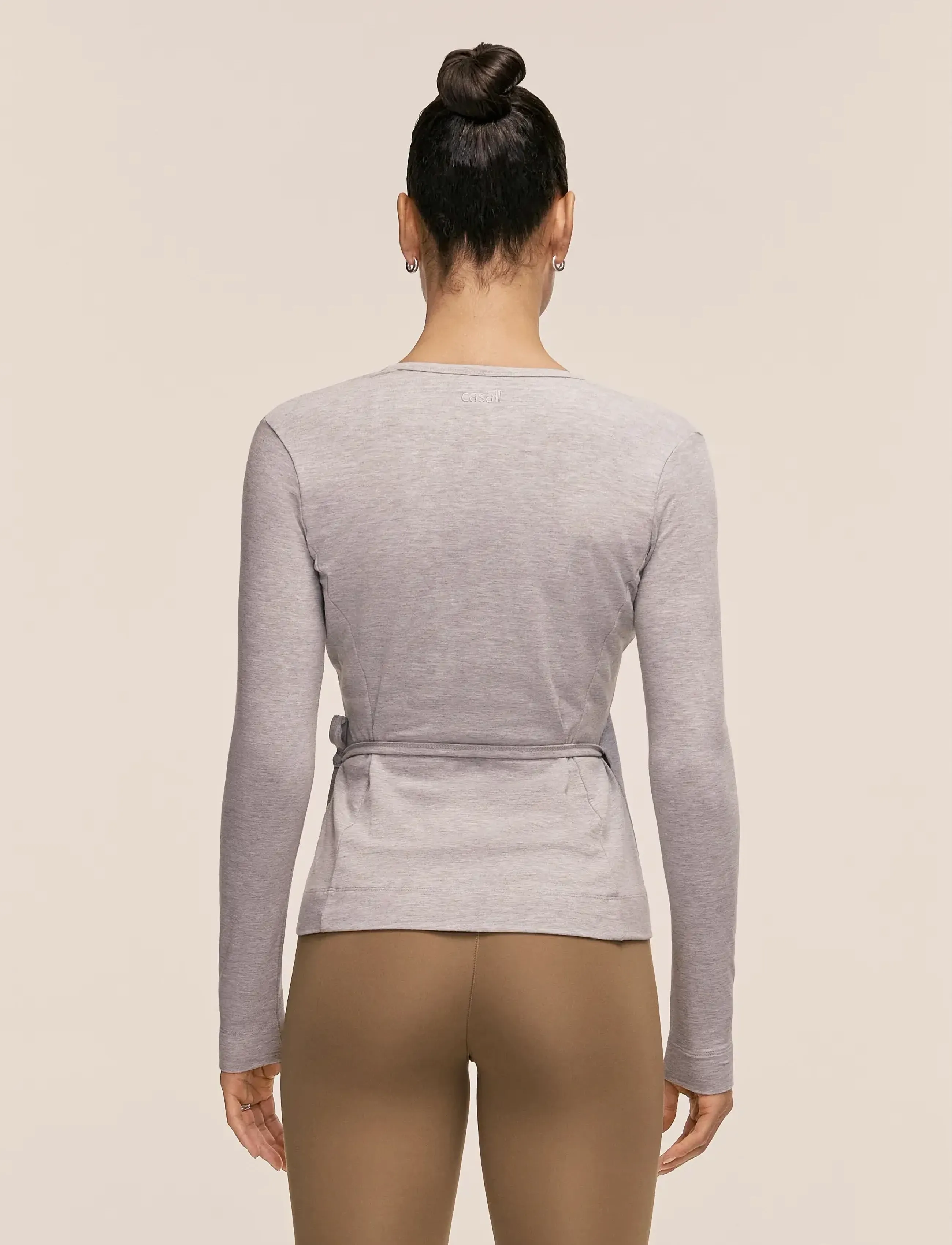 Casall - Sublime Studio Longsleeve Wrap - pikkade varrukatega alussärgid - grey melange - 2
