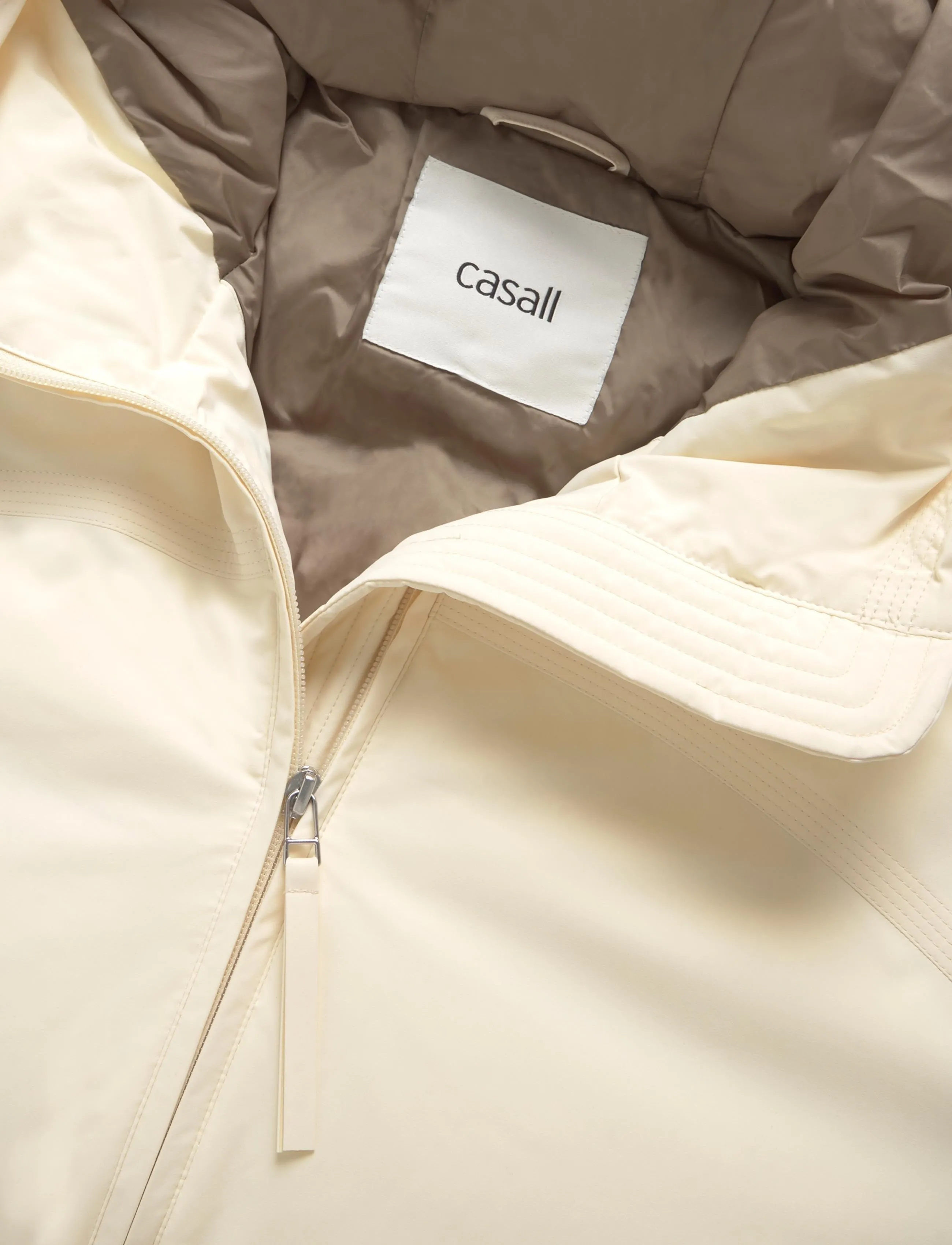 Casall - Haven Padded Short Jacket - herbstersparnisse - cream - 5